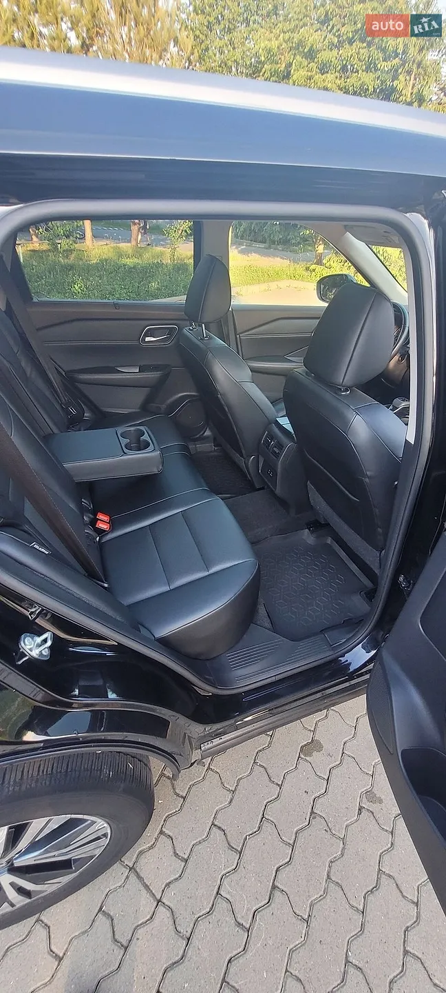2020 Nissan Rogue - мініатюра 17