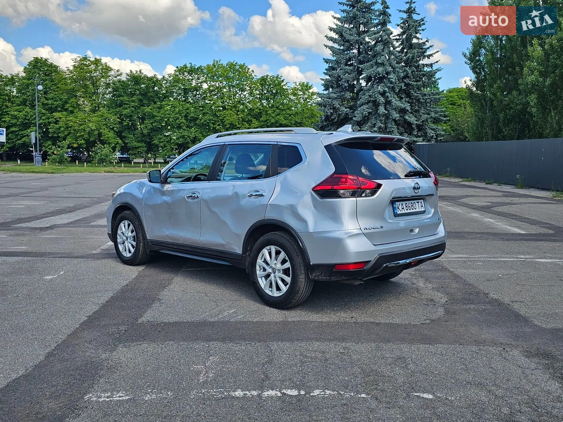 2017 Nissan Rogue - мініатюра 10