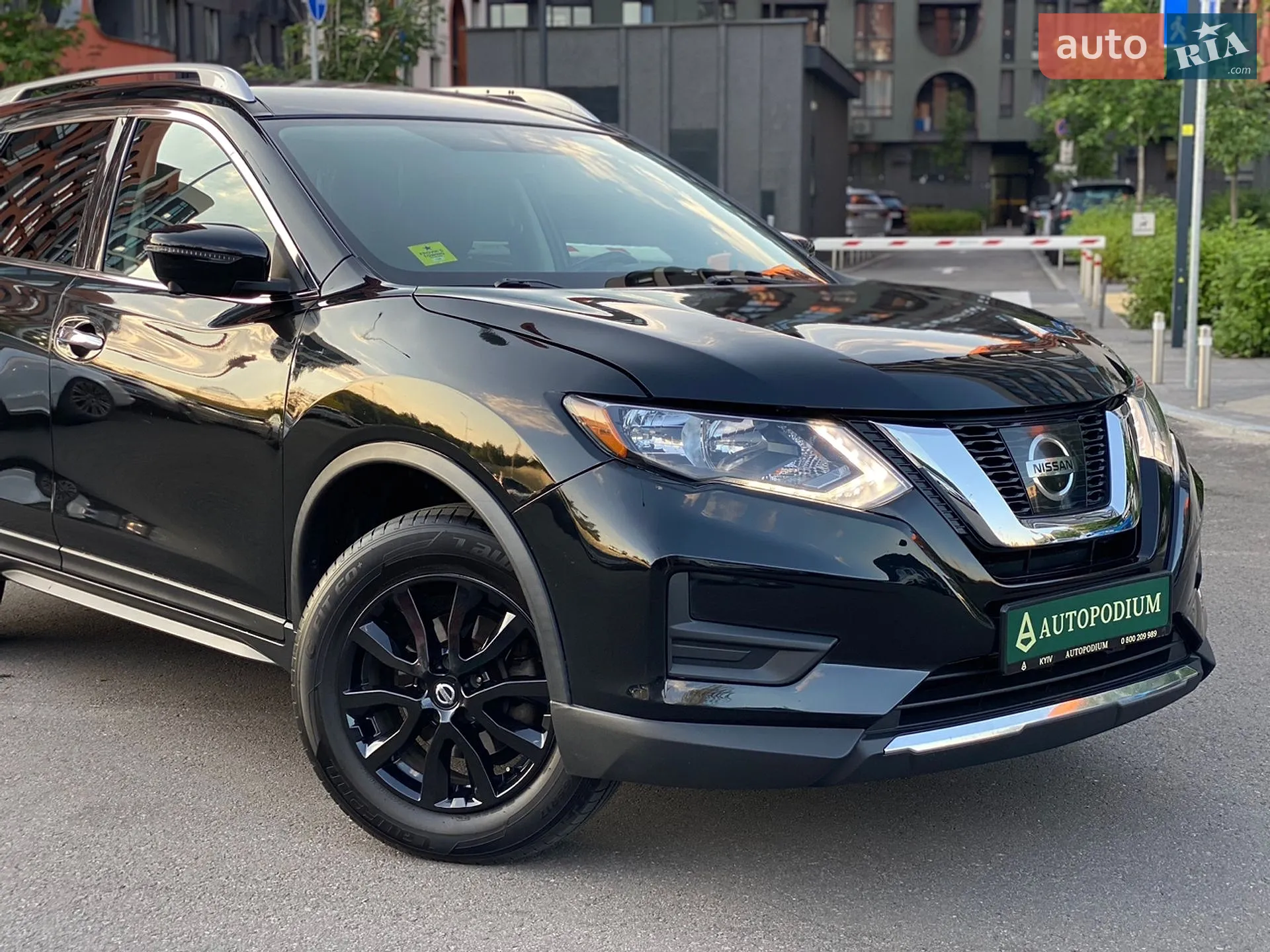 2017 Nissan Rogue - мініатюра 6
