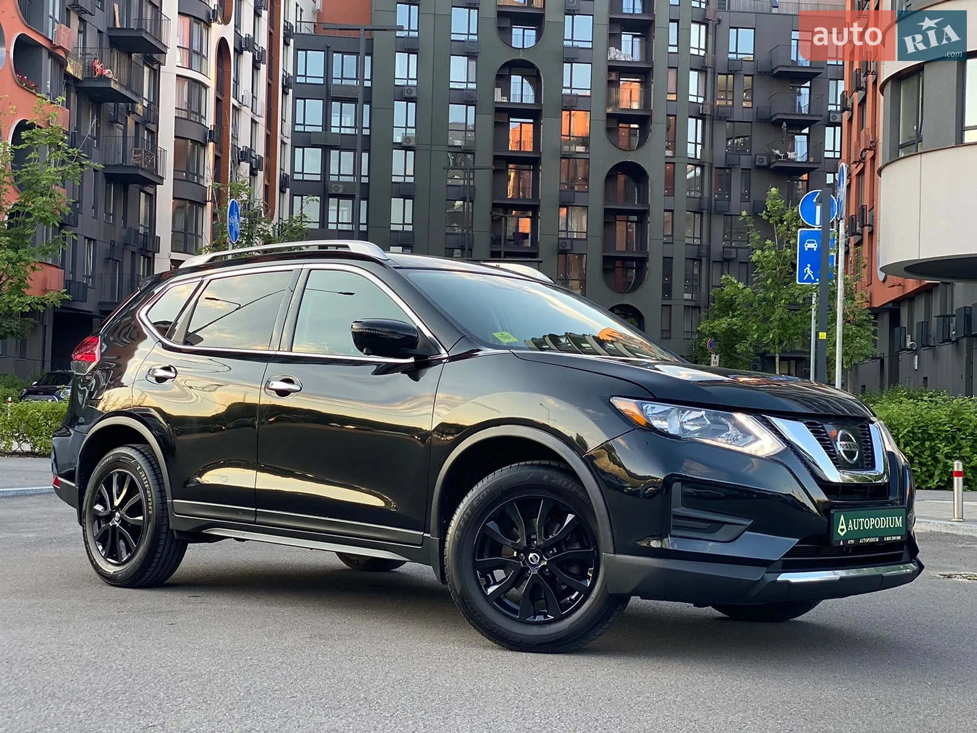 2017 Nissan Rogue - мініатюра 4