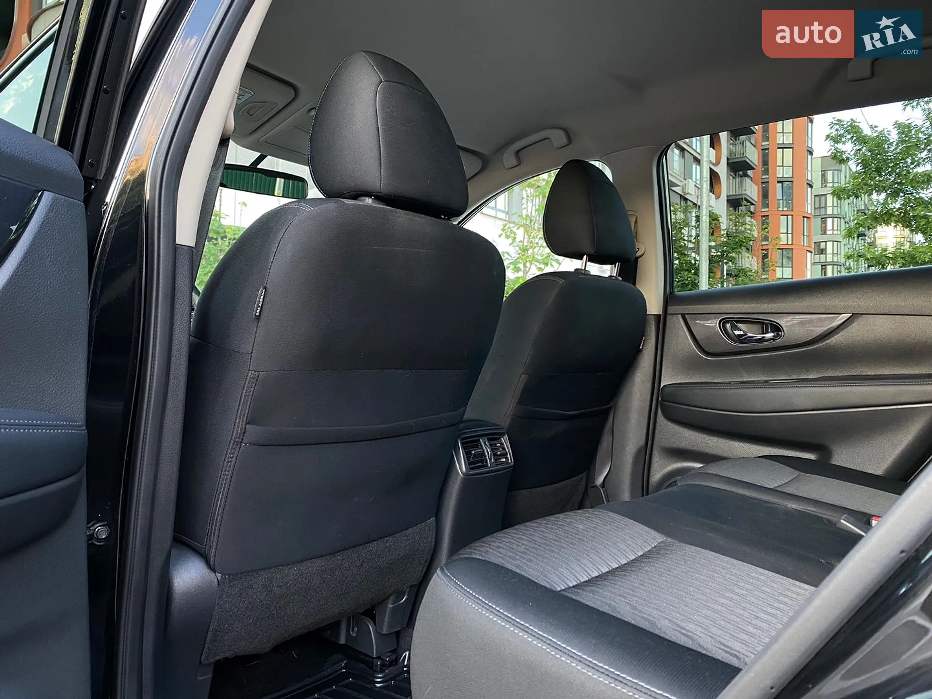 2017 Nissan Rogue - мініатюра 22