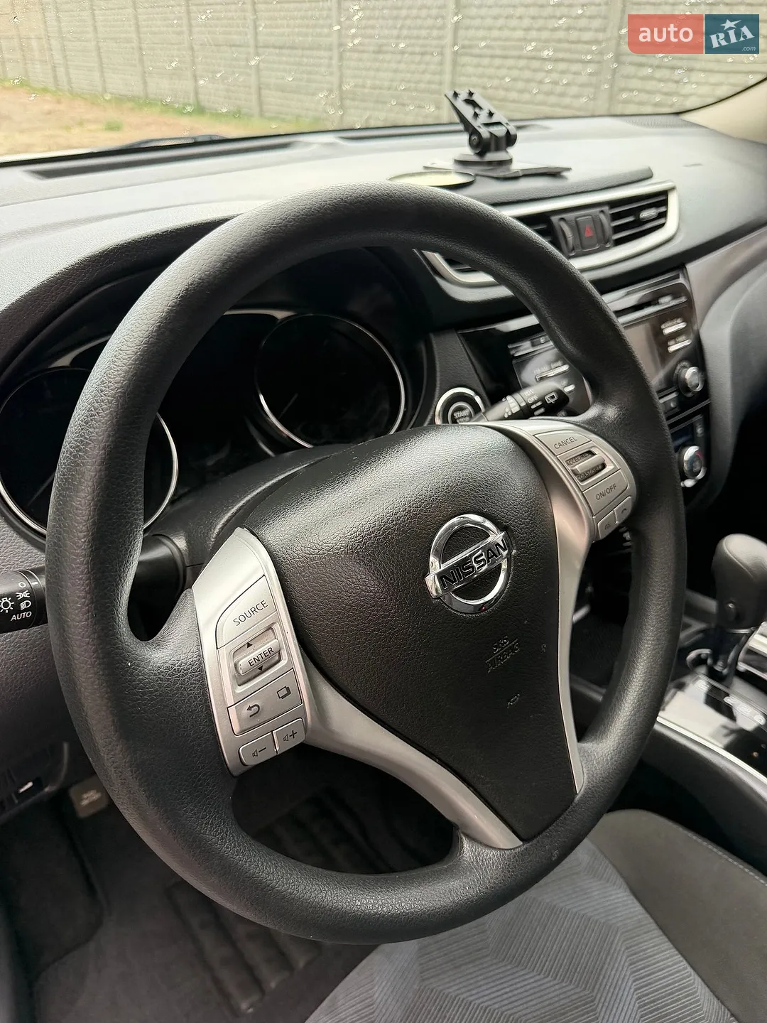 2016 Nissan Rogue - мініатюра 24
