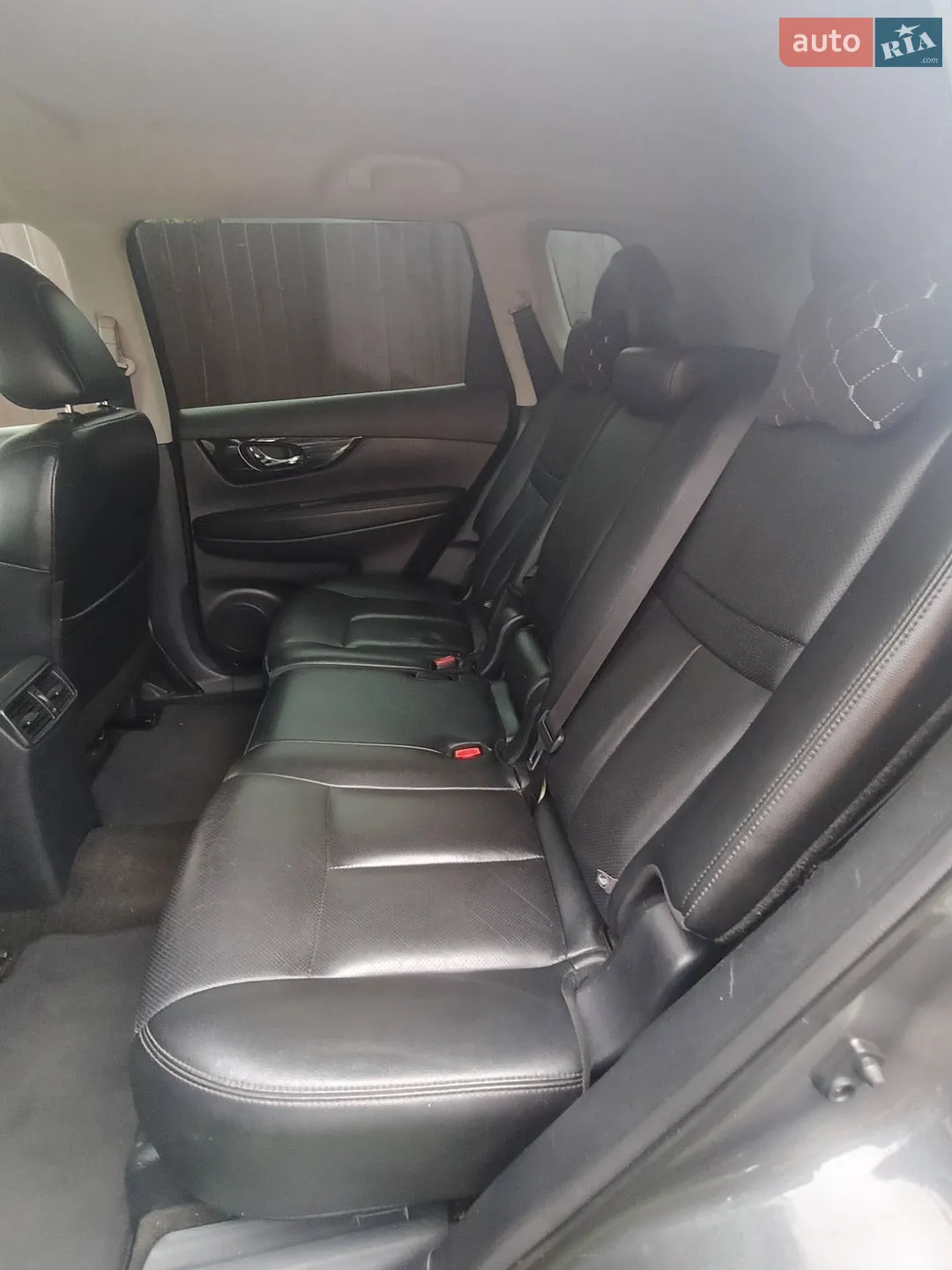 2018 Nissan Rogue - мініатюра 2