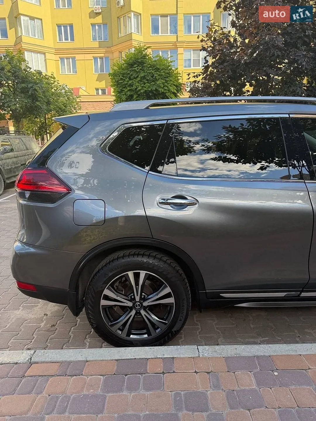 2017 Nissan Rogue - мініатюра 11
