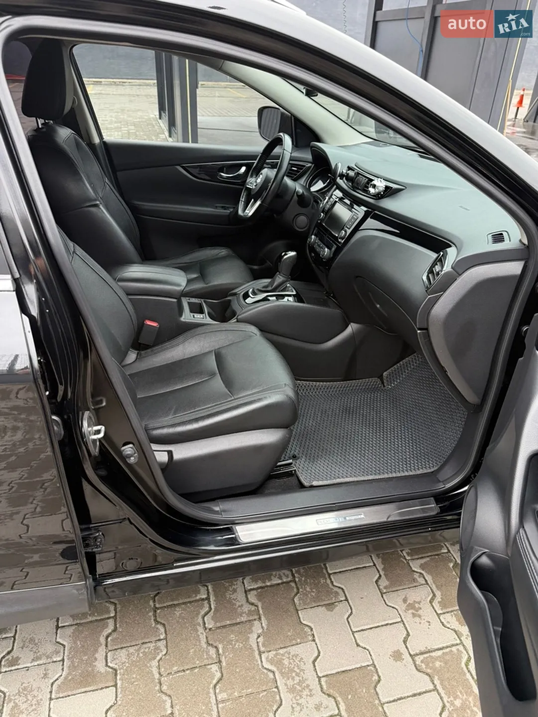 2017 Nissan Rogue - мініатюра 10
