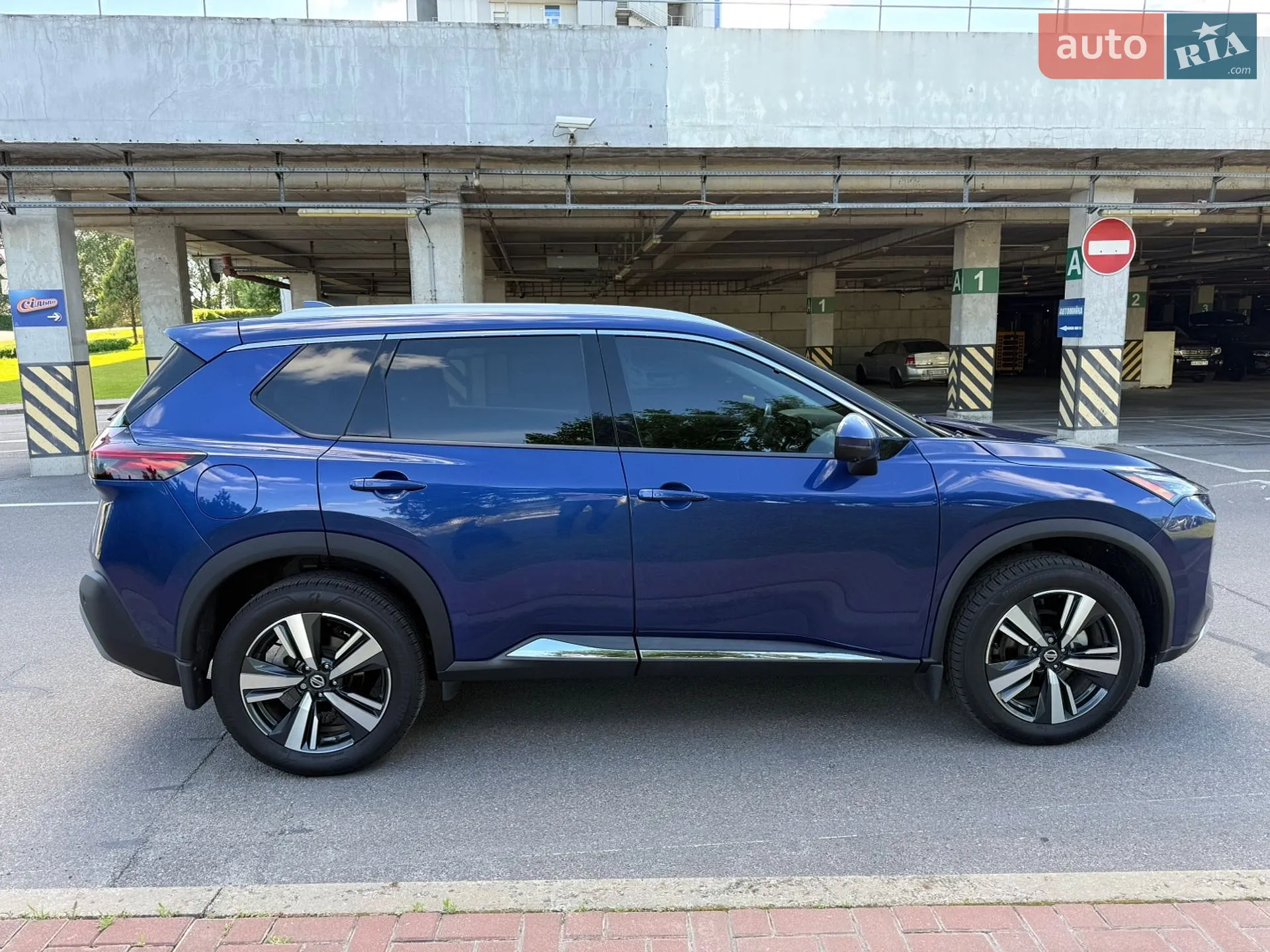 2021 Nissan Rogue - мініатюра 15