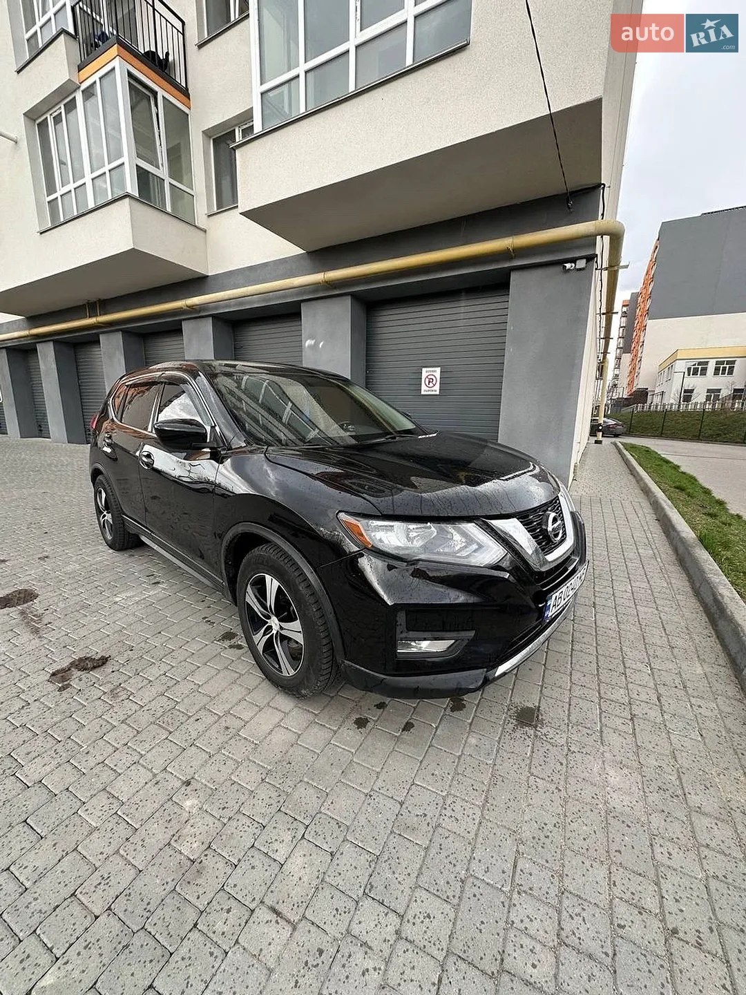 2016 Nissan Rogue - мініатюра 8