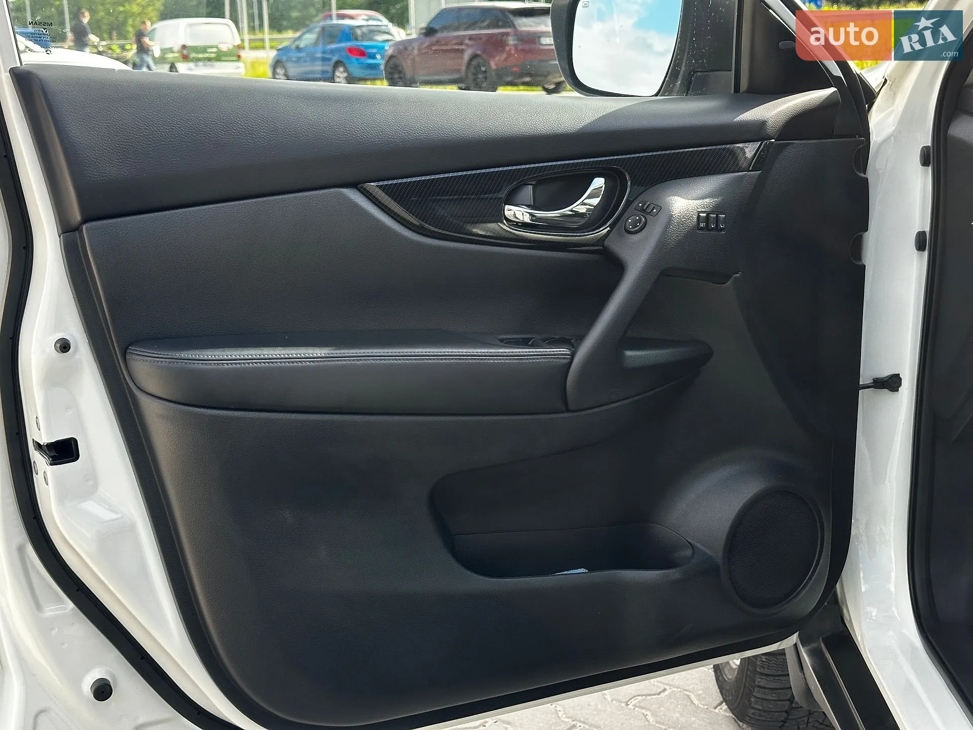 2019 Nissan Rogue - мініатюра 26