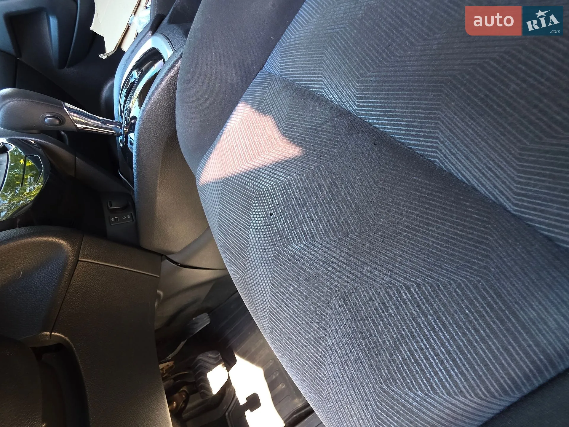 2016 Nissan Rogue - мініатюра 37