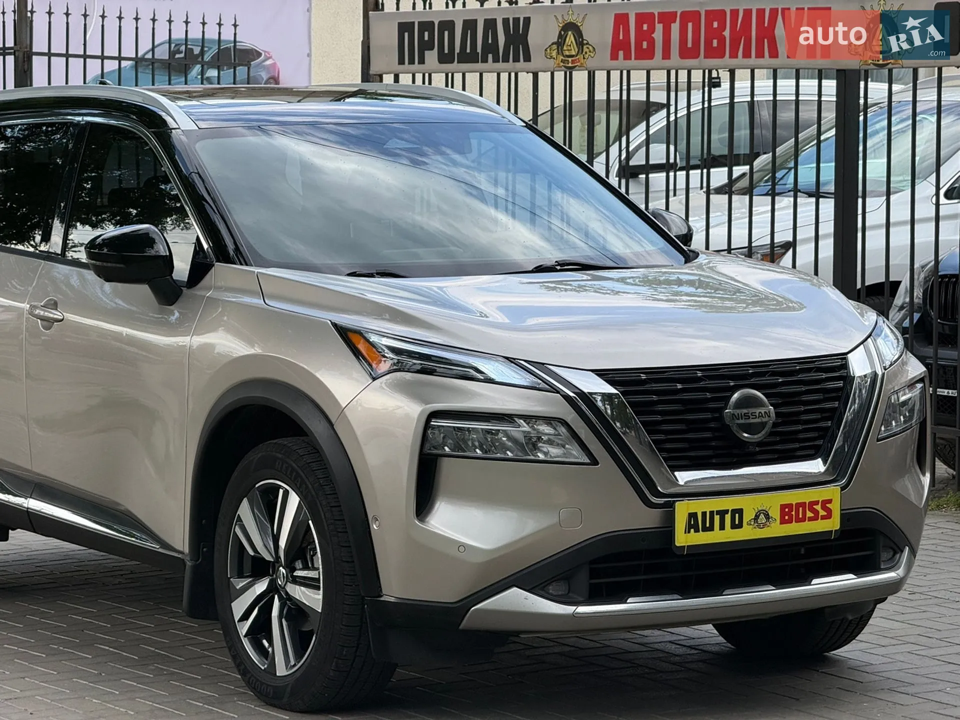 2020 Nissan Rogue - мініатюра 11