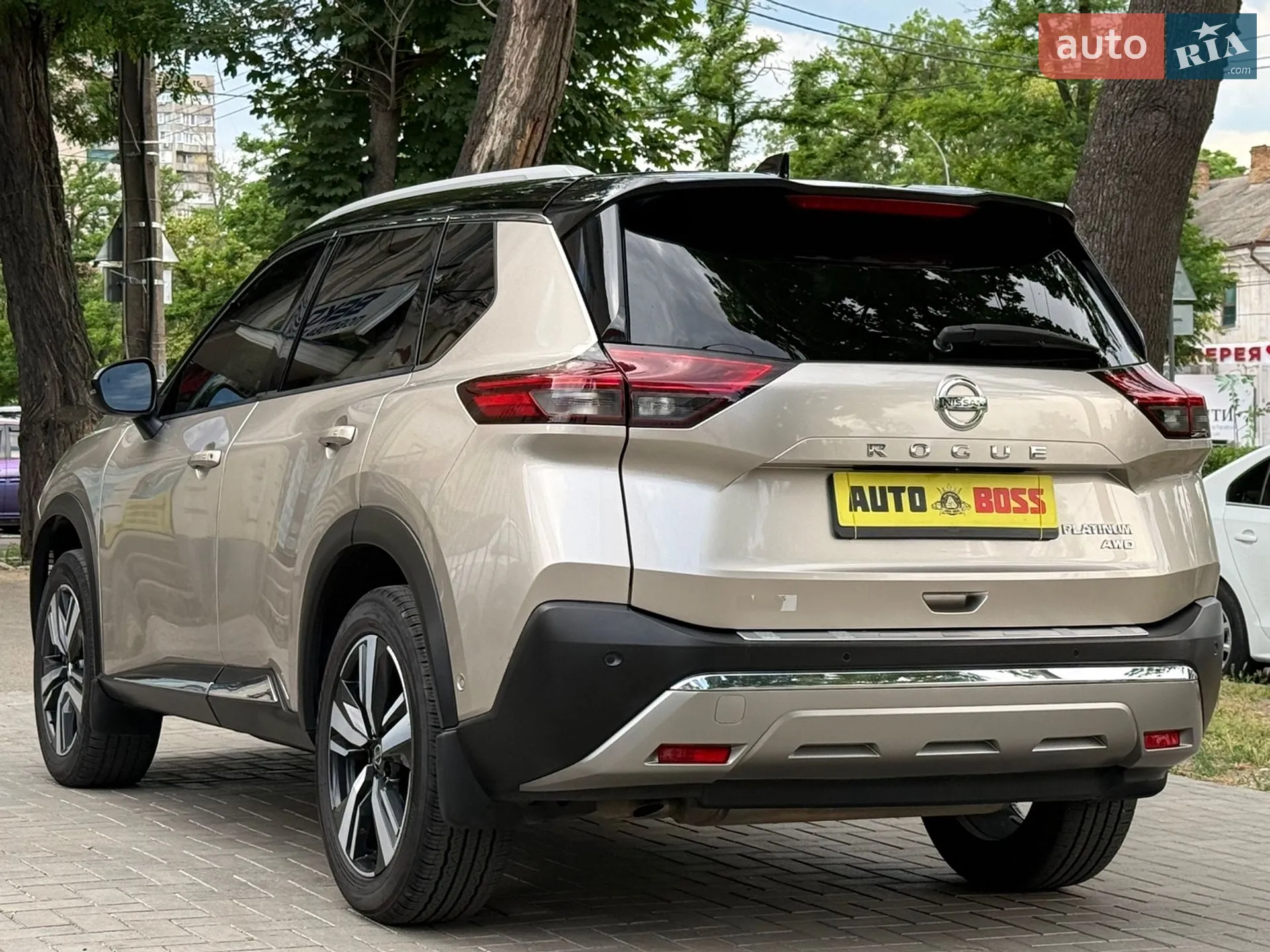 2020 Nissan Rogue - мініатюра 13
