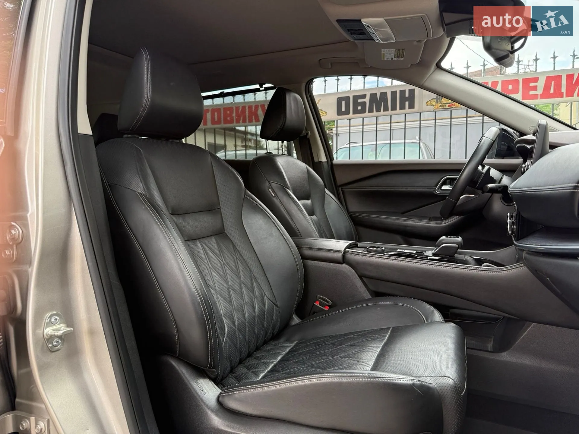 2020 Nissan Rogue - мініатюра 41