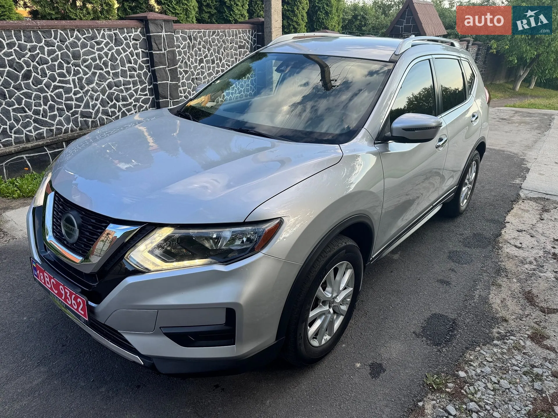 2019 Nissan Rogue - фото 1