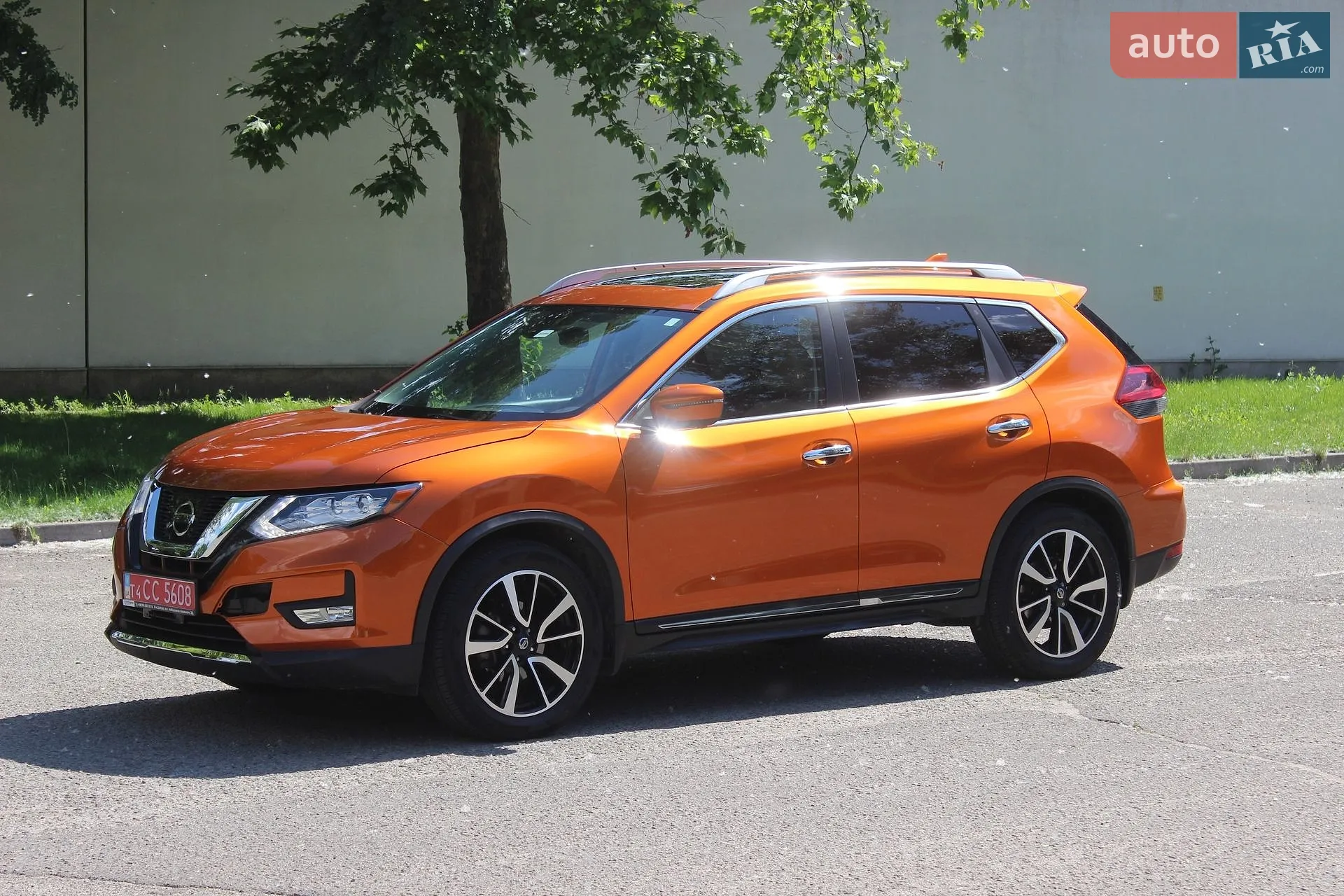 2017 Nissan Rogue - мініатюра 2