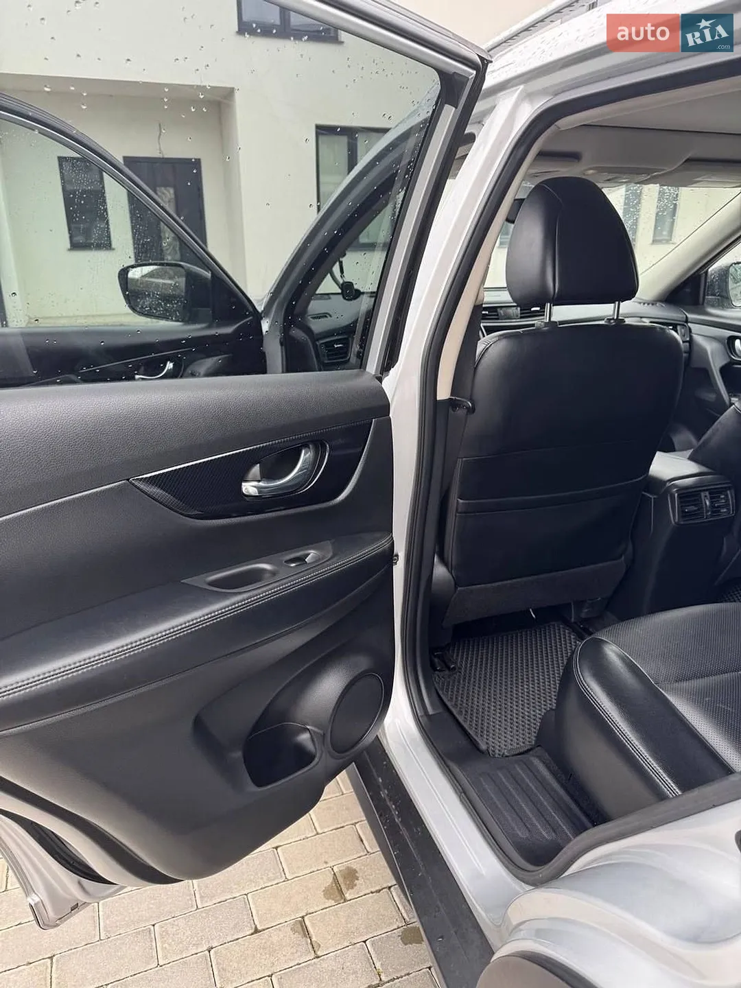 2017 Nissan Rogue - мініатюра 9