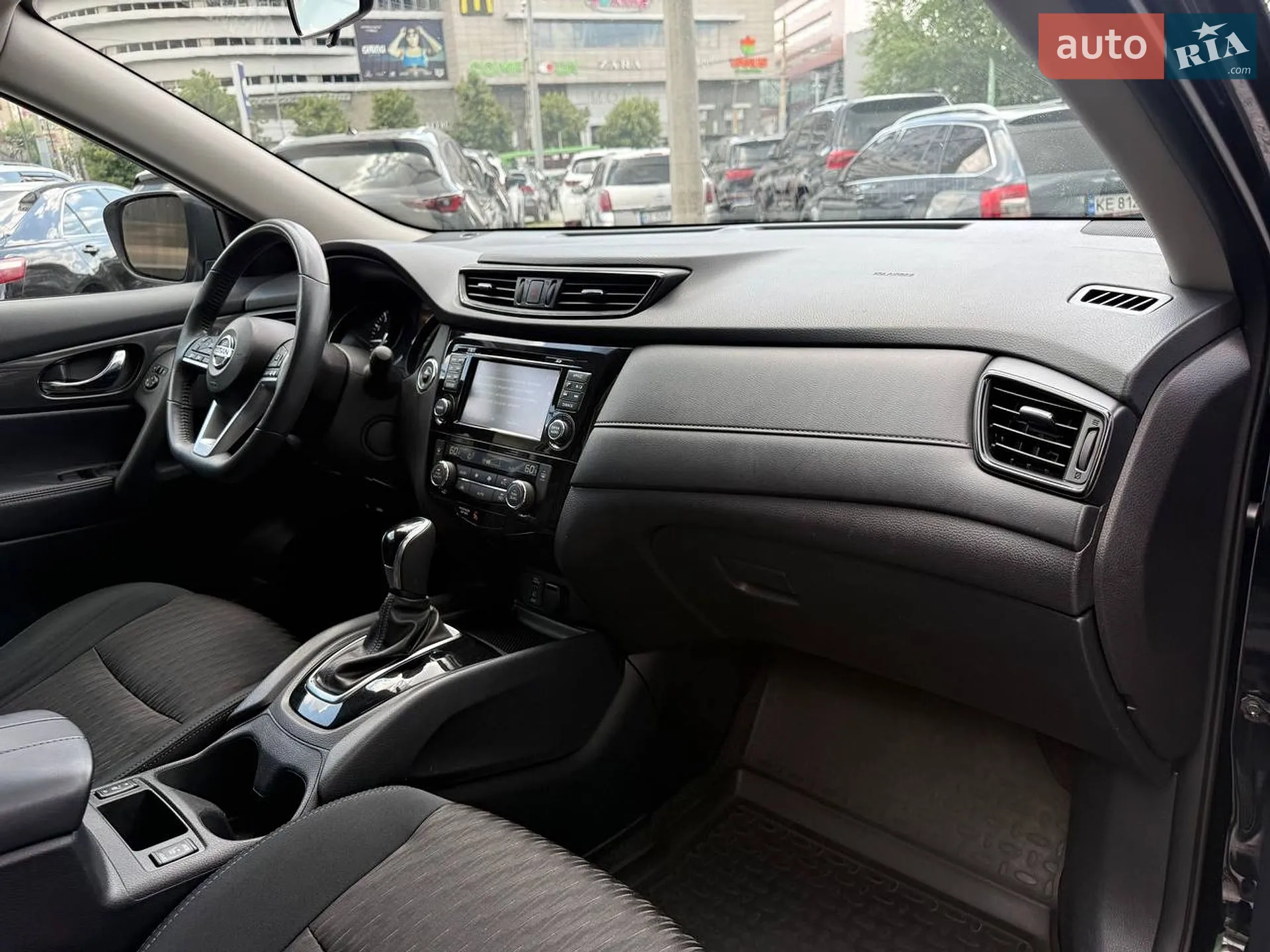 2017 Nissan Rogue - мініатюра 13