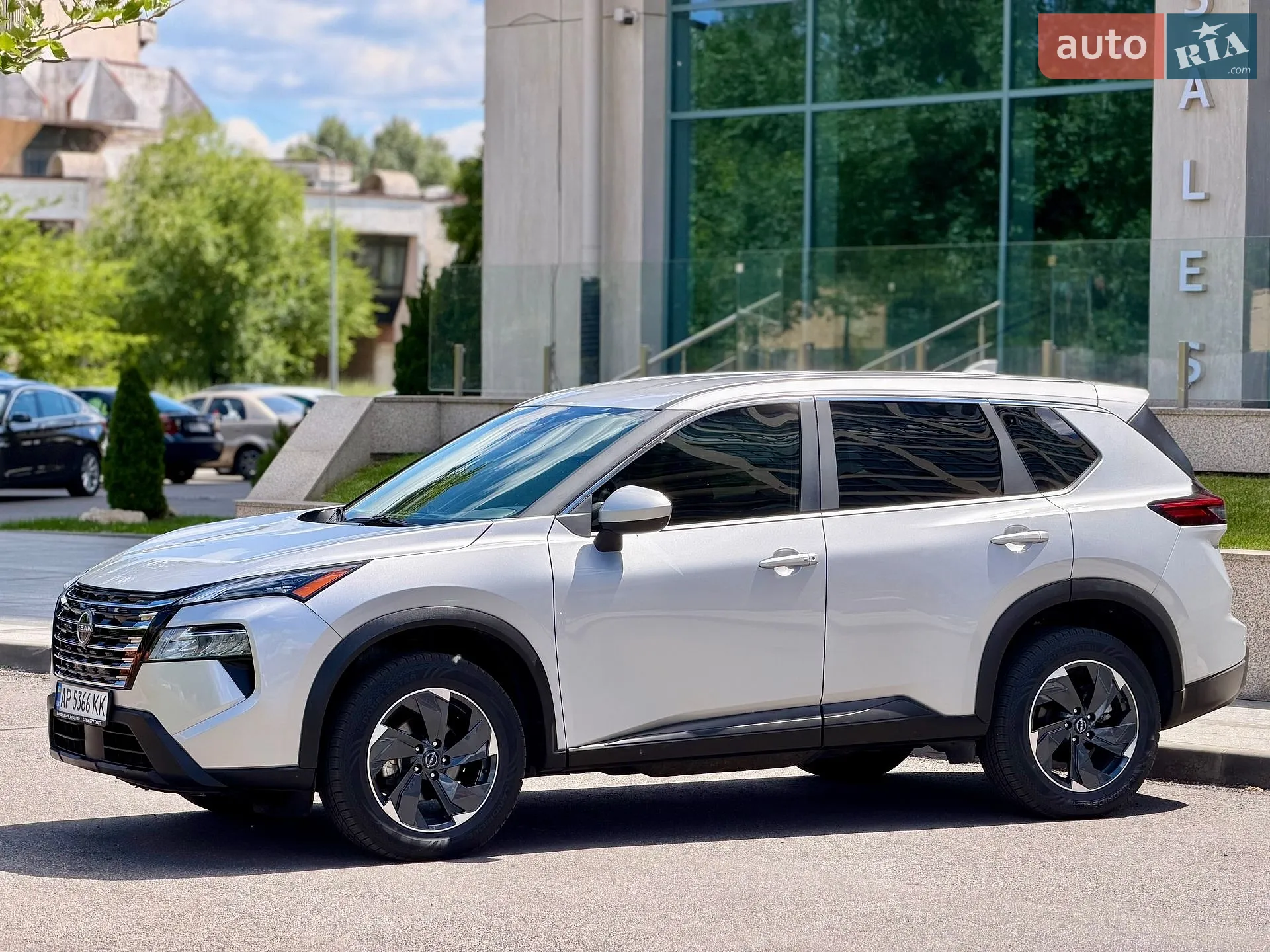2025 Nissan Rogue - мініатюра 2