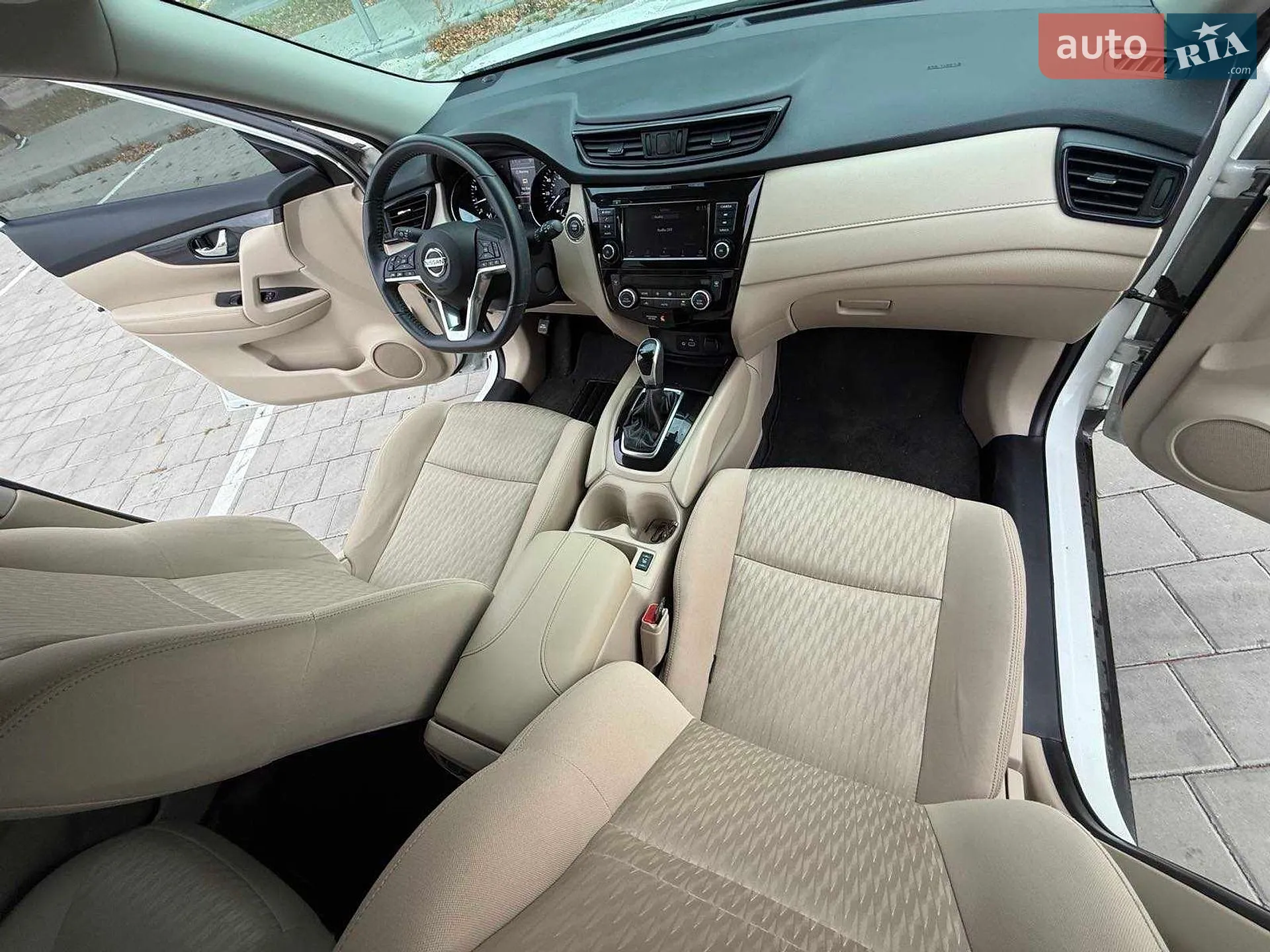 2019 Nissan Rogue - мініатюра 12
