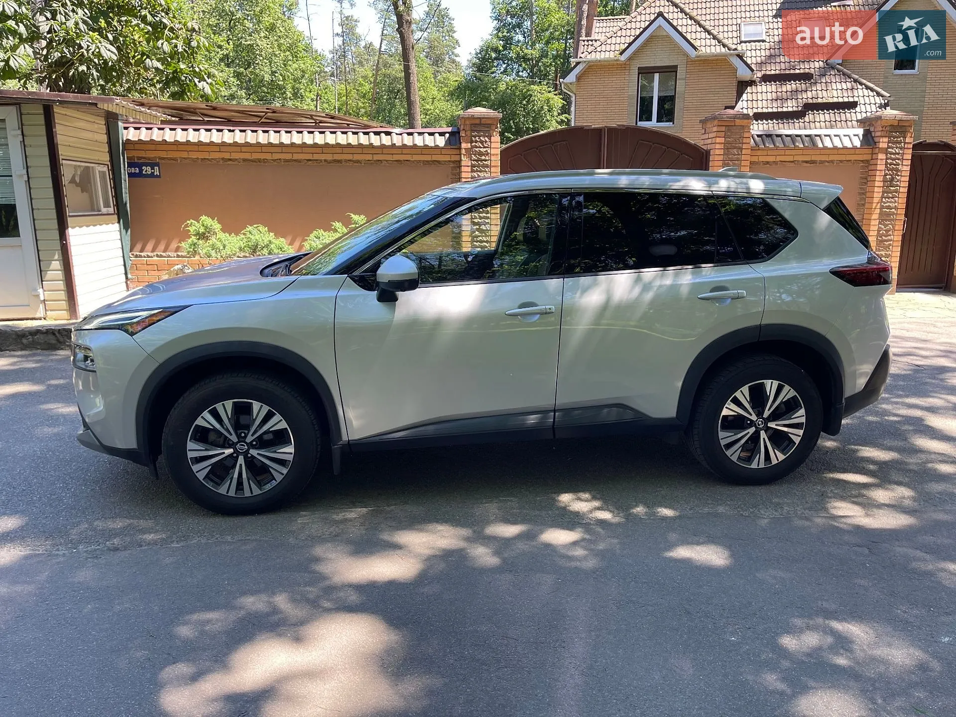 2021 Nissan Rogue - мініатюра 14
