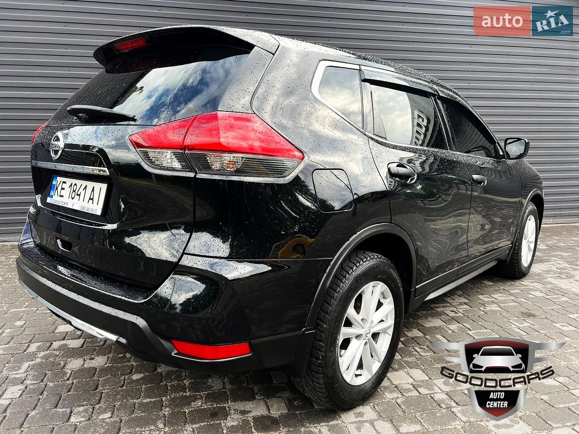 2017 Nissan Rogue - мініатюра 2