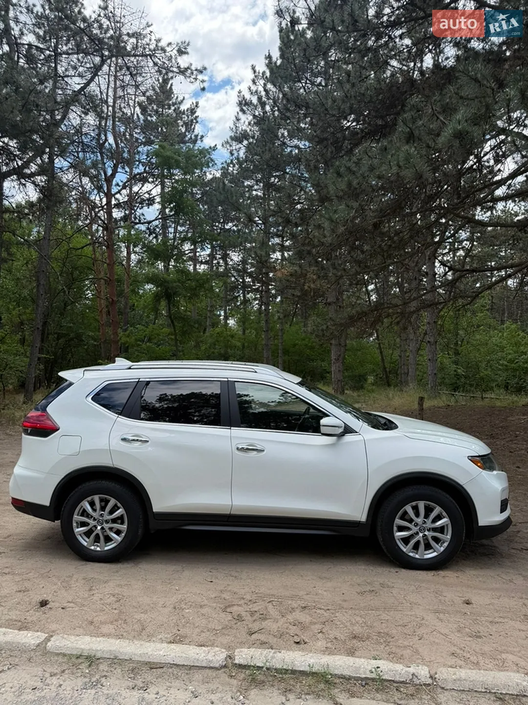 2016 Nissan Rogue - мініатюра 8
