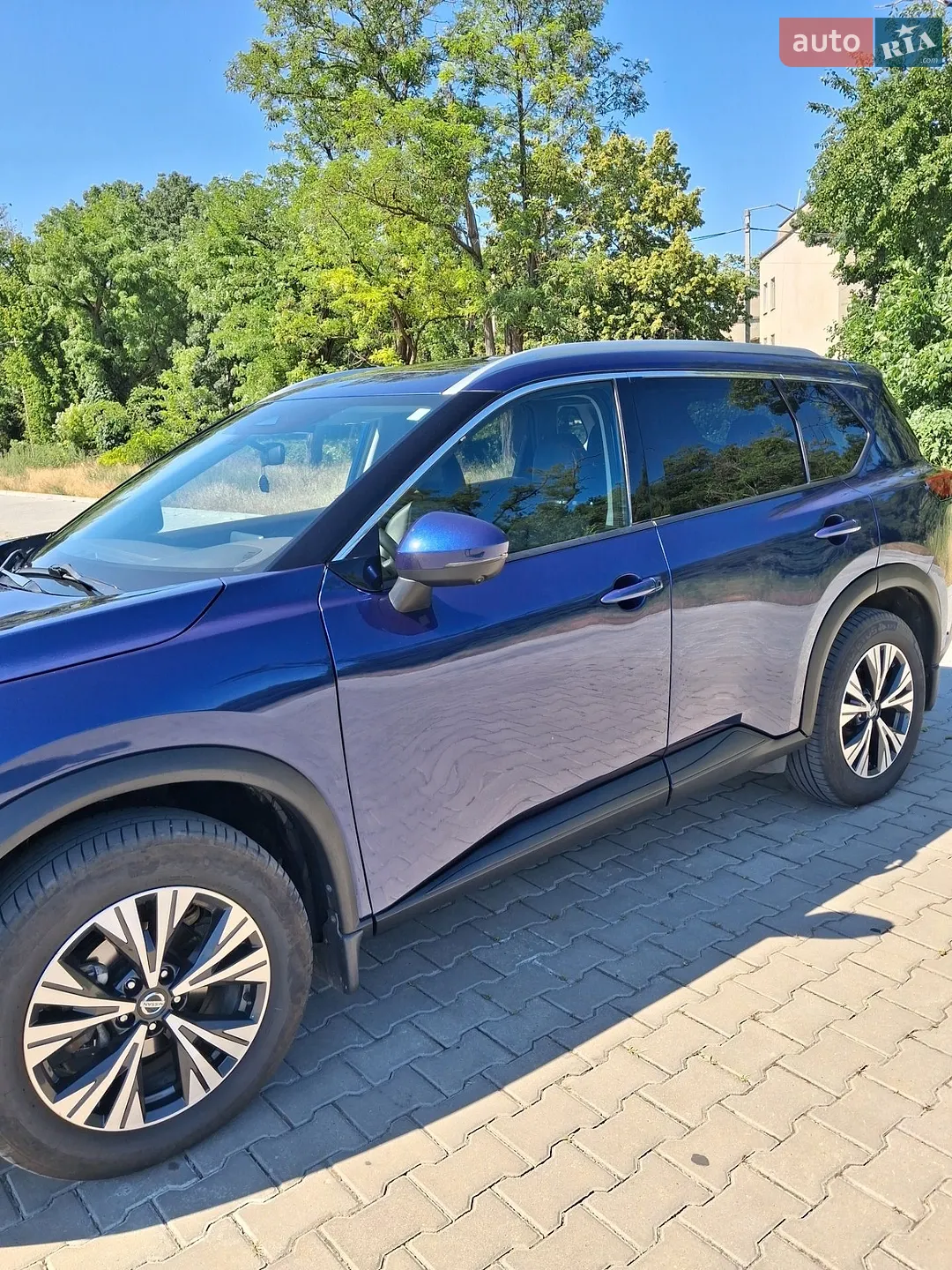 2021 Nissan Rogue - мініатюра 2