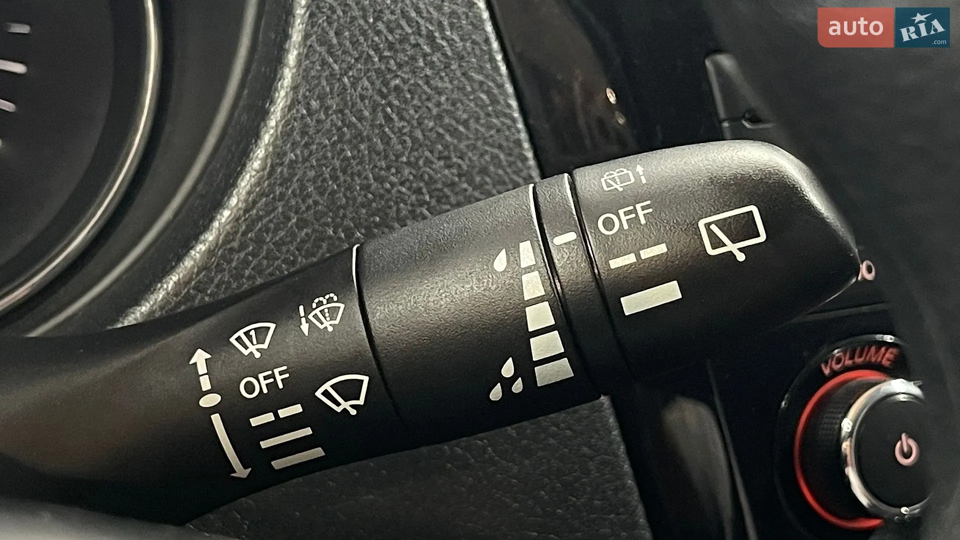 2019 Nissan Rogue - мініатюра 23