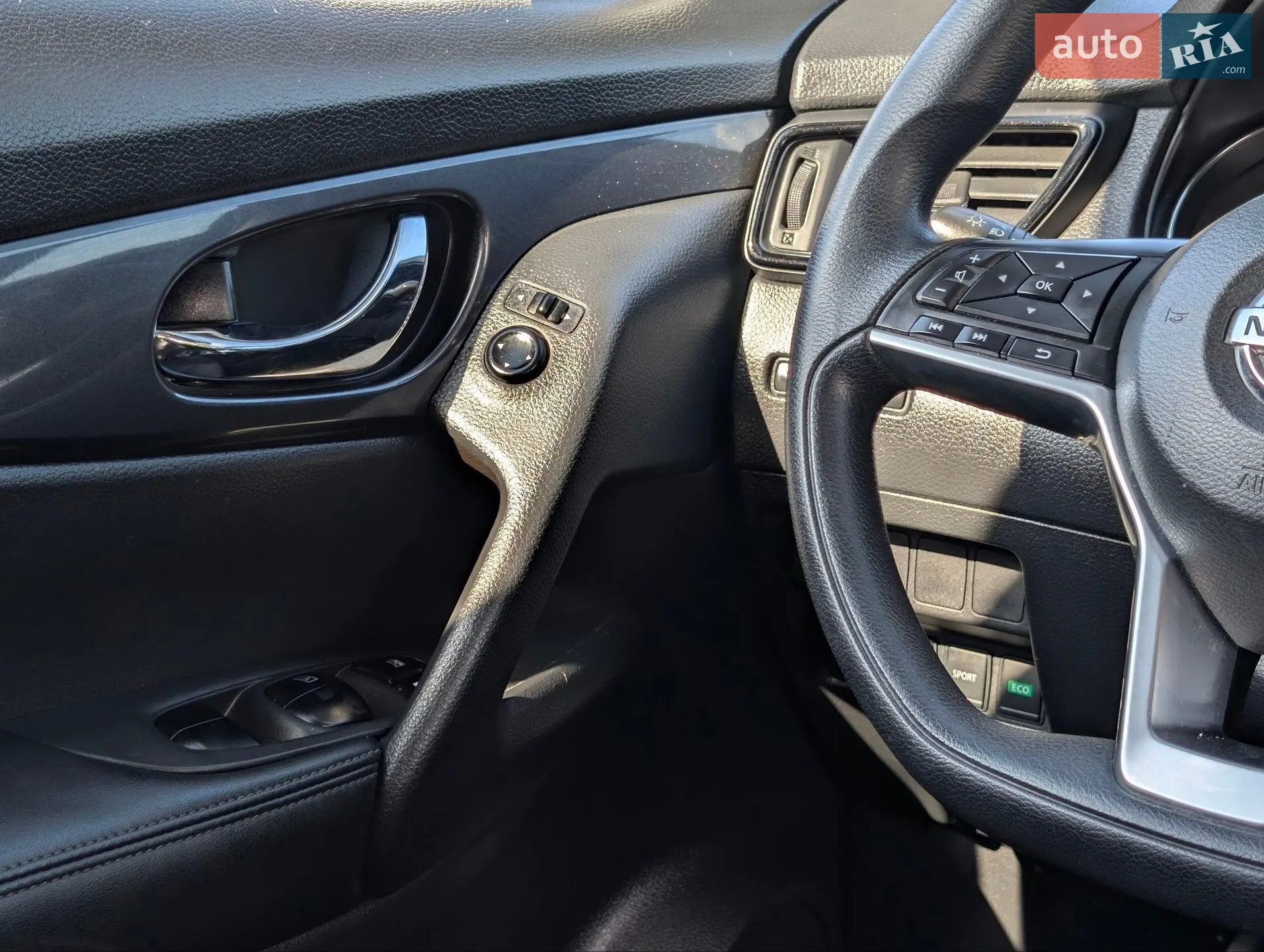 2017 Nissan Rogue - мініатюра 34