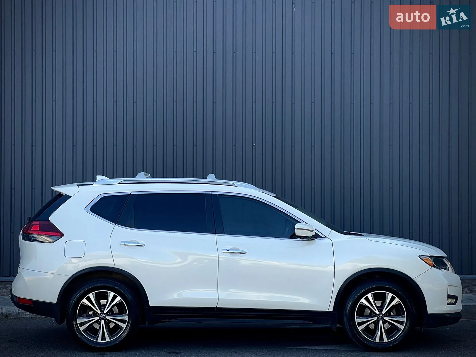 2019 Nissan Rogue - мініатюра 4