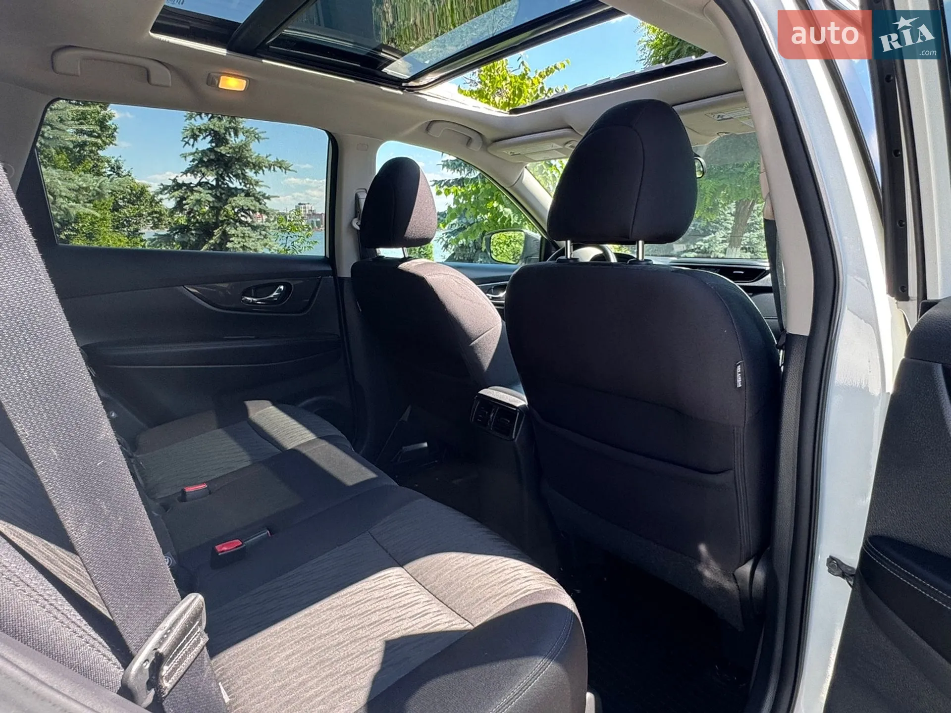 2017 Nissan Rogue - мініатюра 17