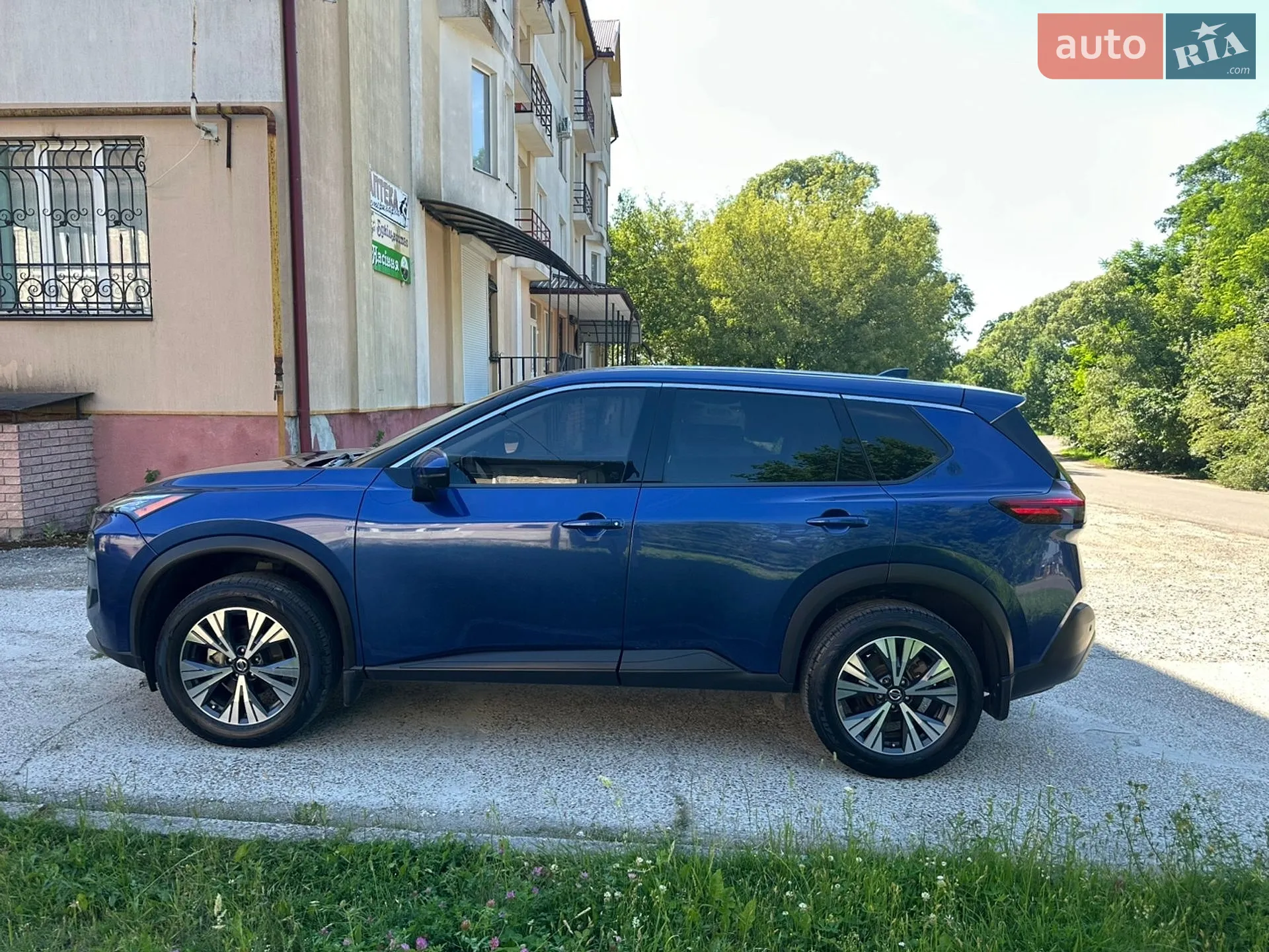 2020 Nissan Rogue - мініатюра 4