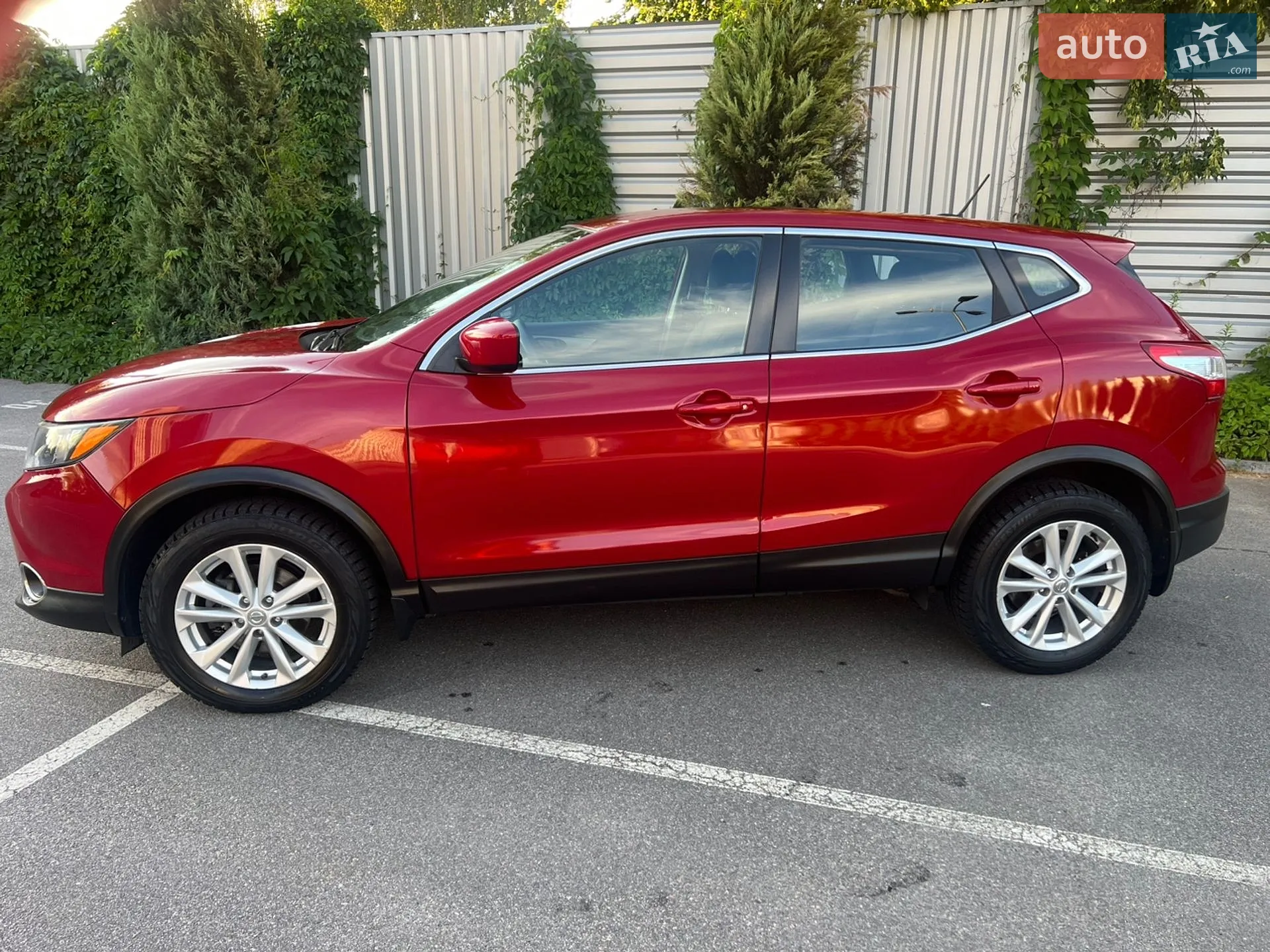 2018 Nissan Rogue - мініатюра 2