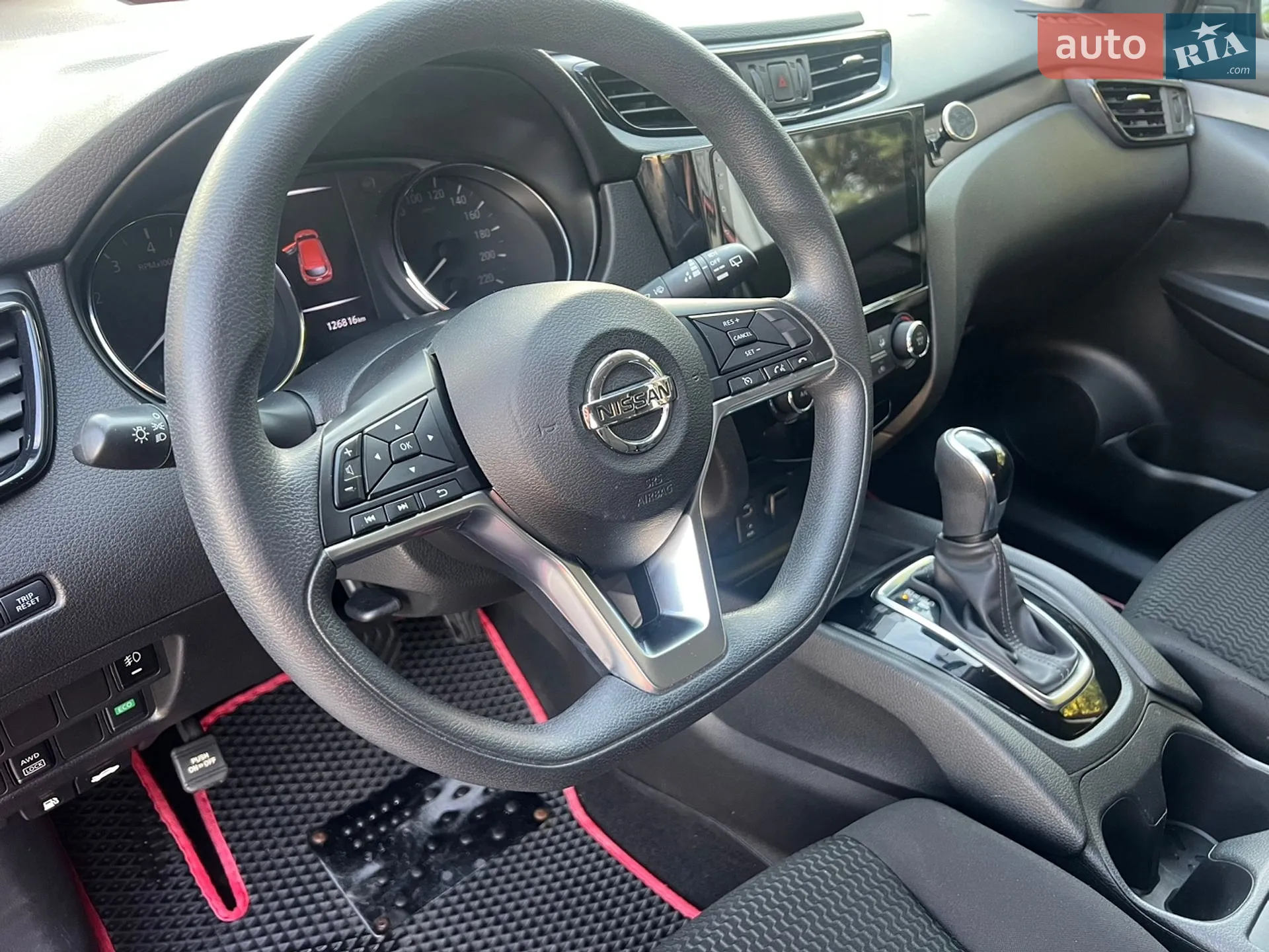 2018 Nissan Rogue - мініатюра 10