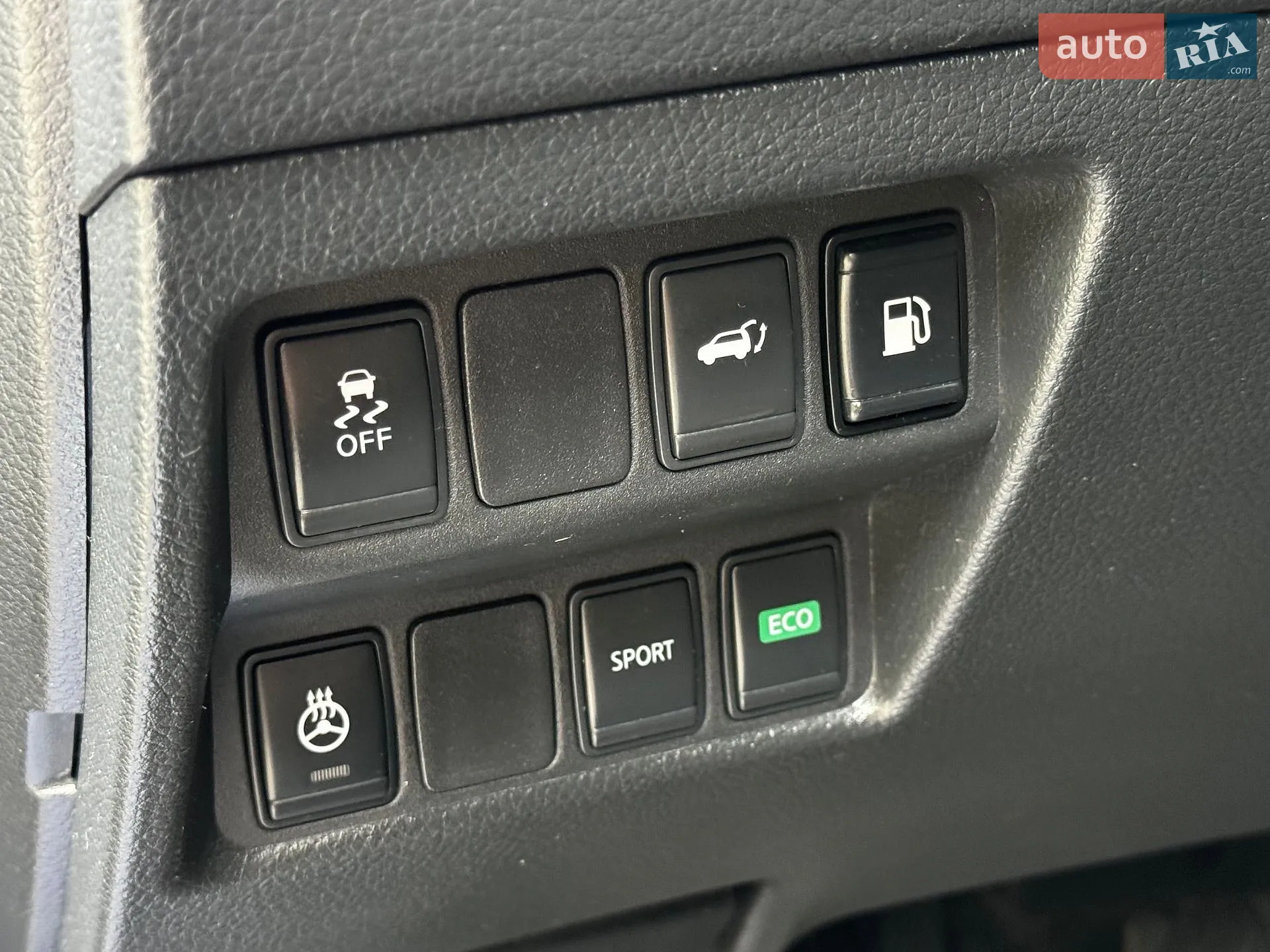 2018 Nissan Rogue - мініатюра 54