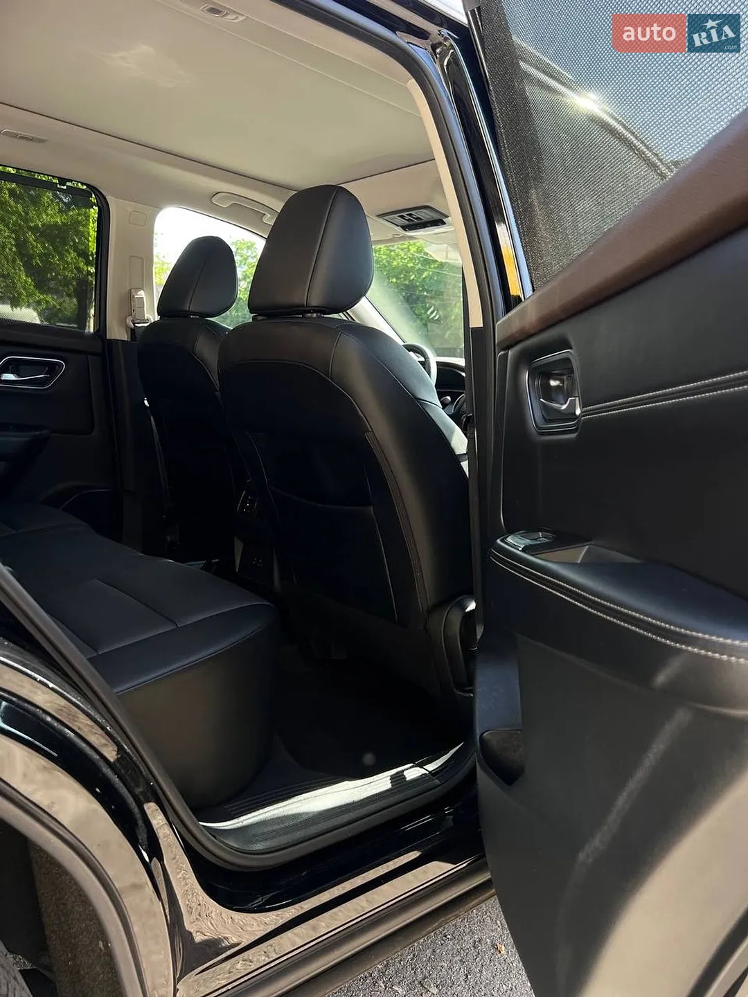 2021 Nissan Rogue - мініатюра 23