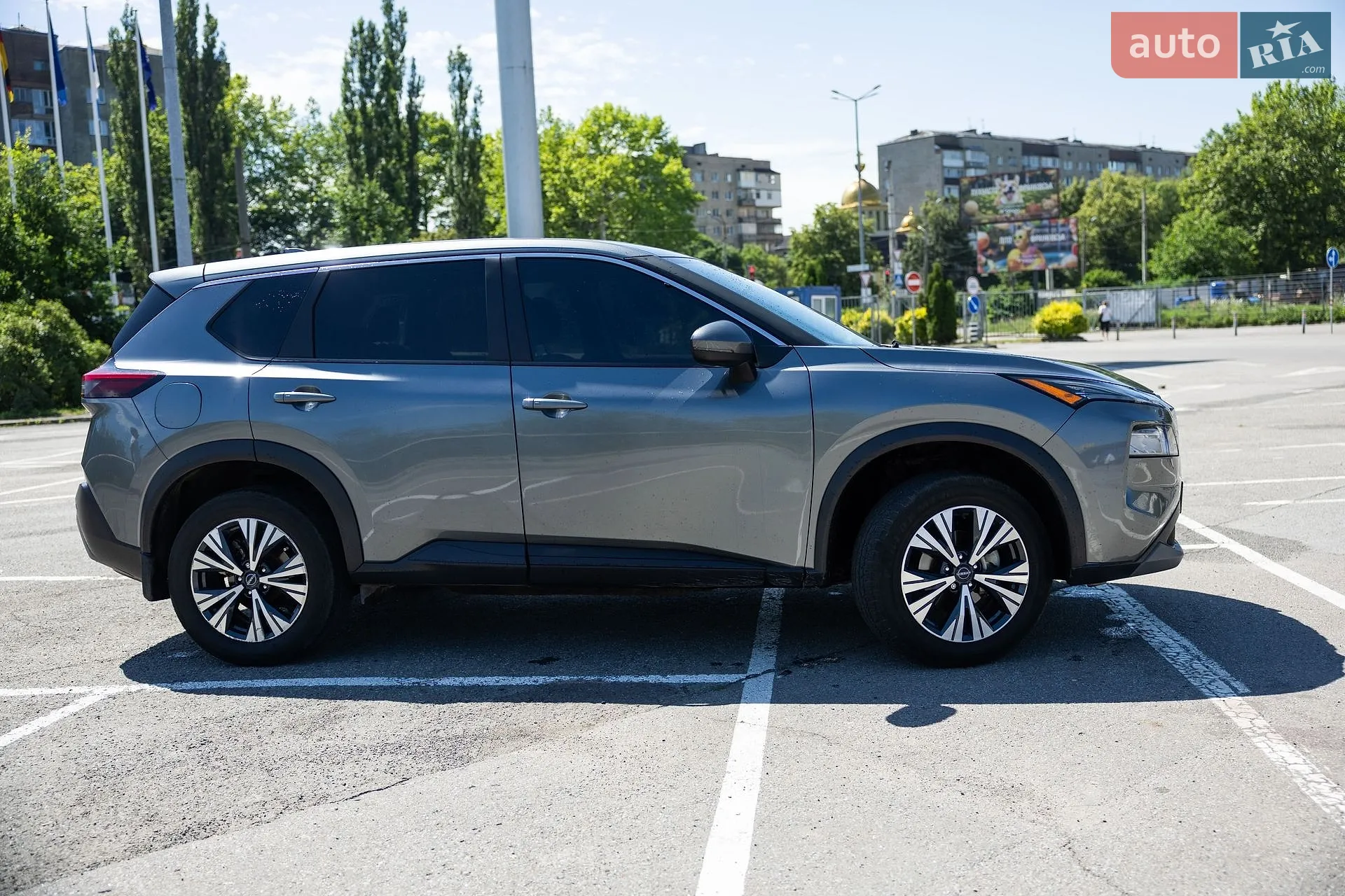 2022 Nissan Rogue - мініатюра 11