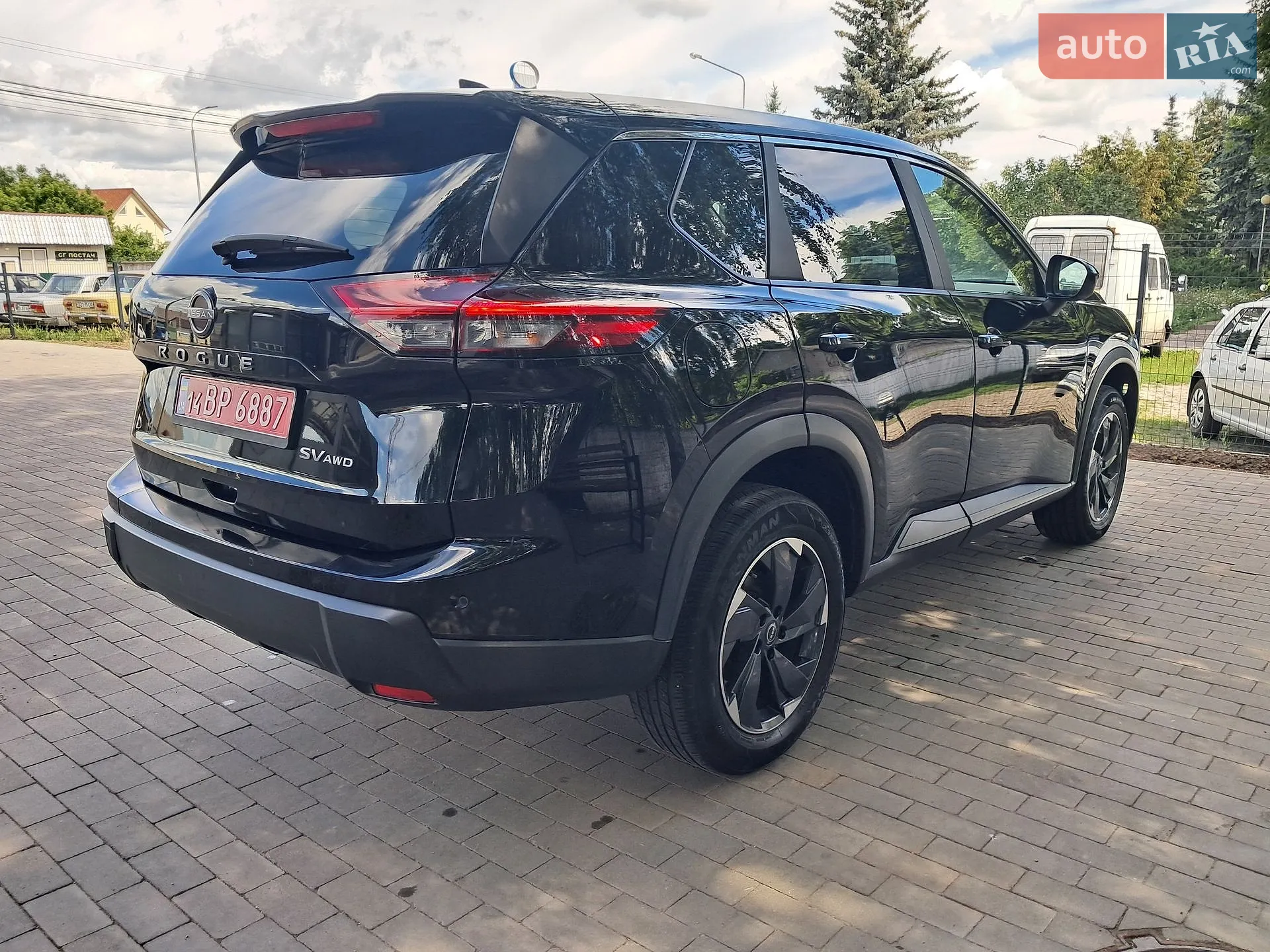 2024 Nissan Rogue - мініатюра 32