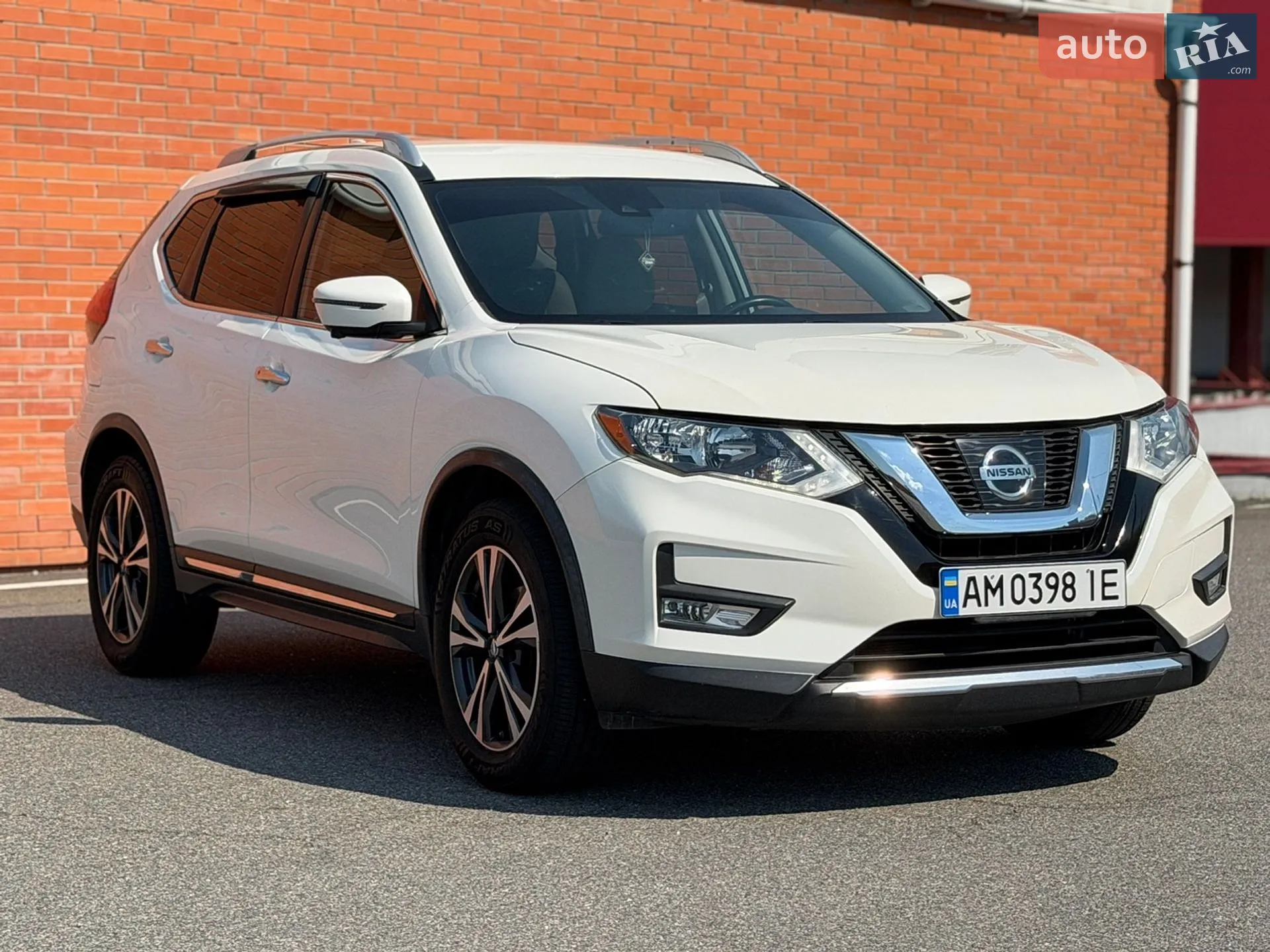 2017 Nissan Rogue - мініатюра 3