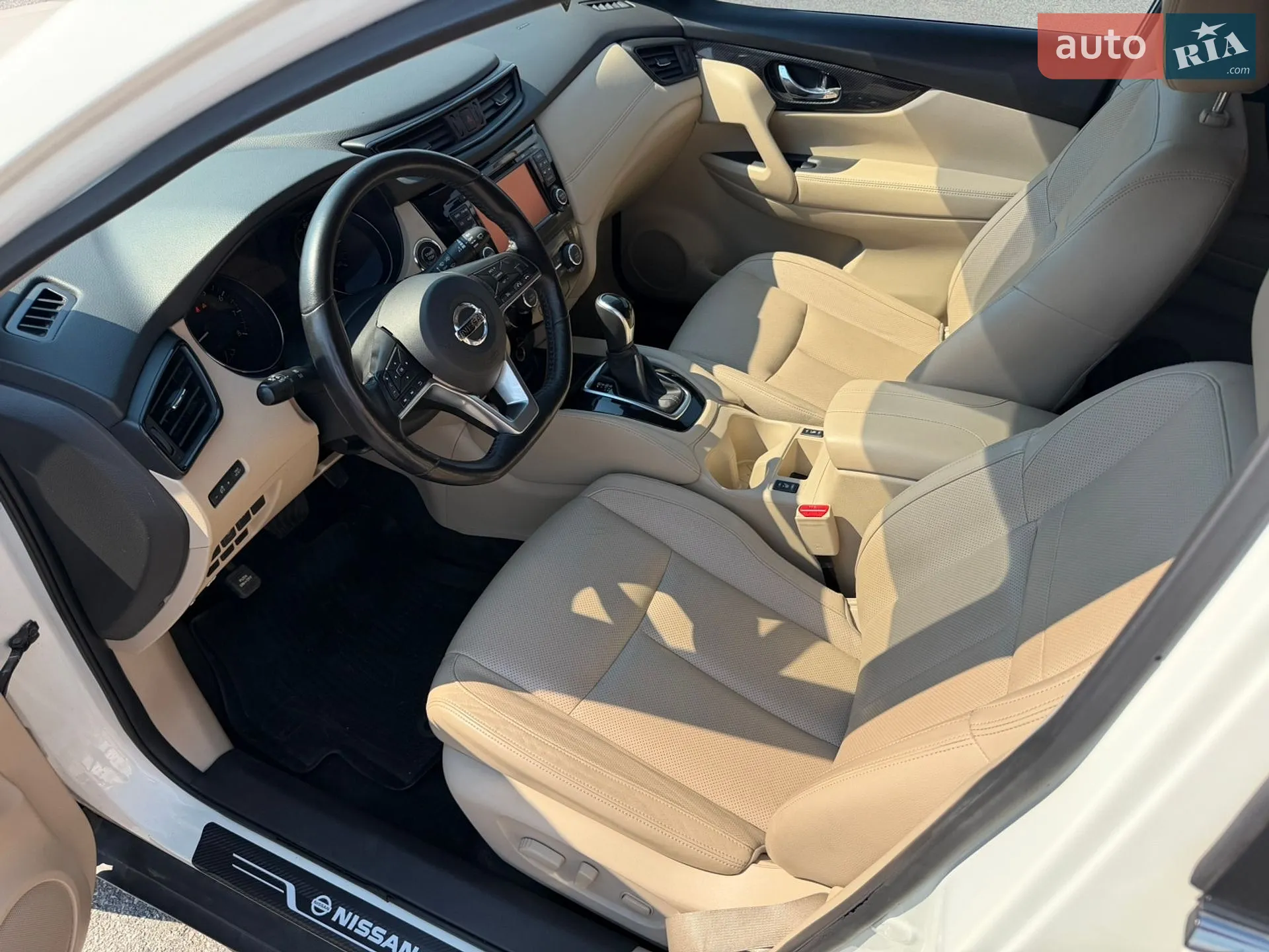 2017 Nissan Rogue - мініатюра 9