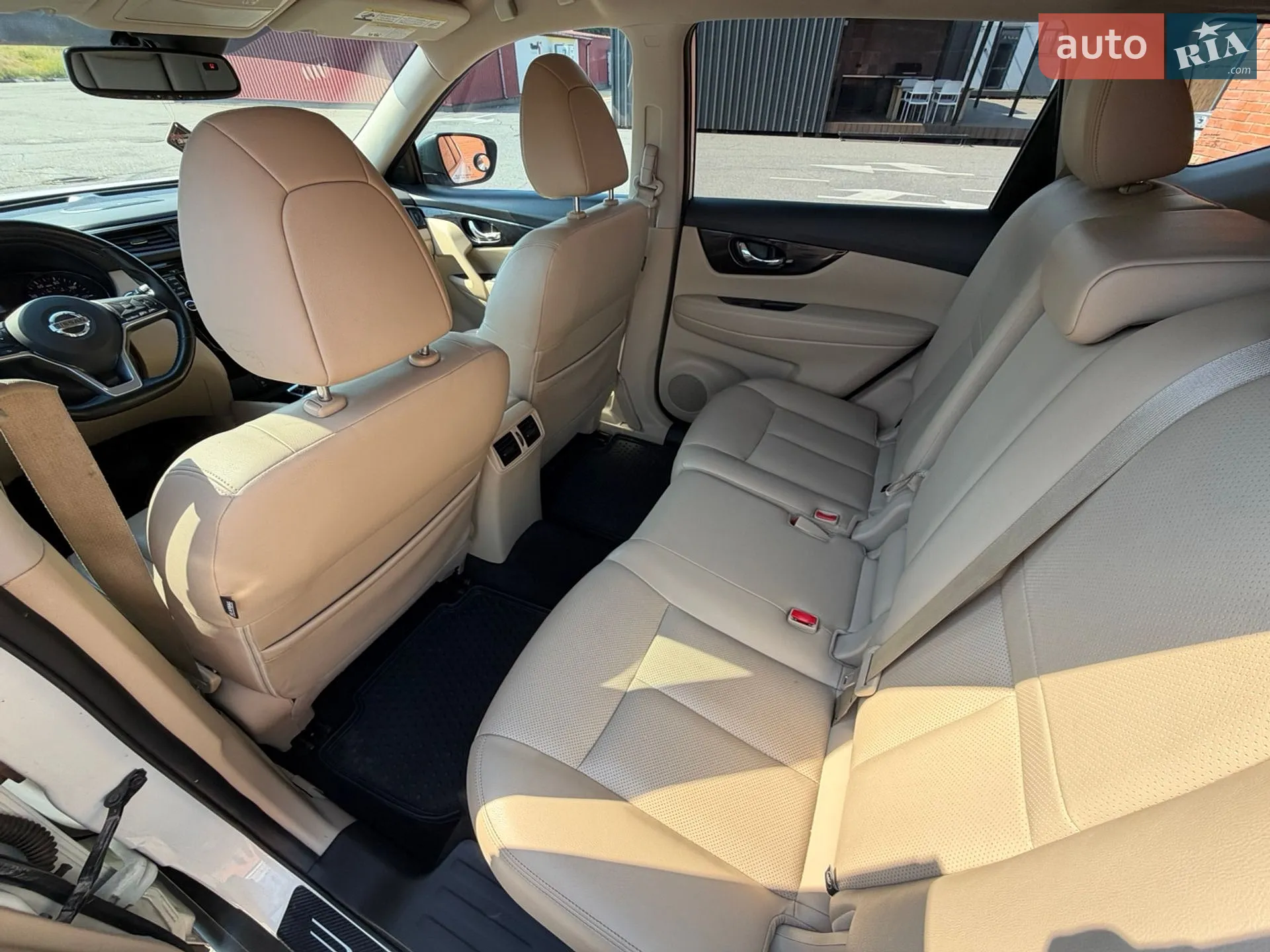 2017 Nissan Rogue - мініатюра 18