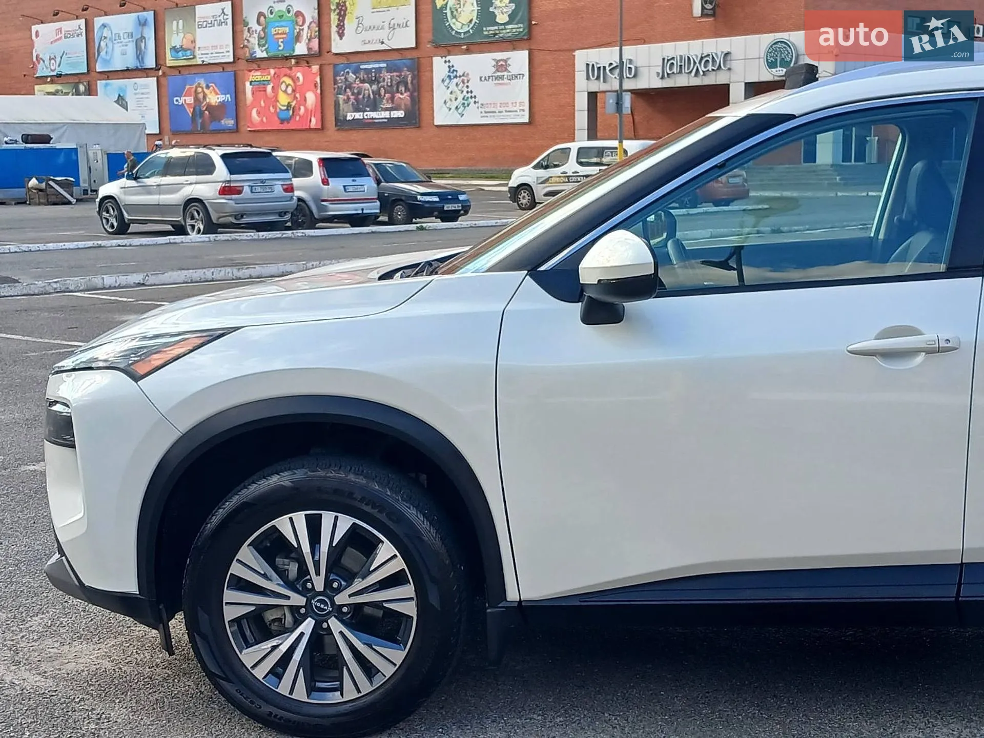 2022 Nissan Rogue - мініатюра 7