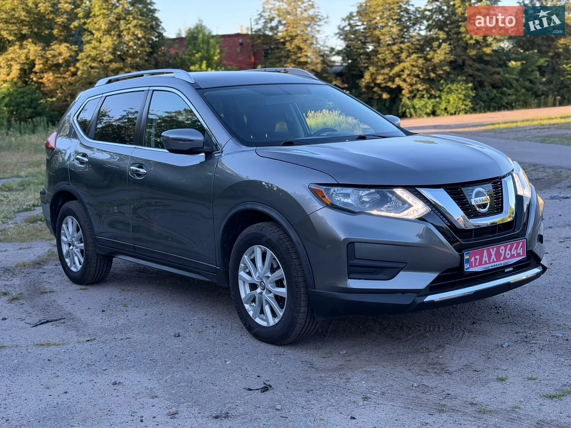 2018 Nissan Rogue - мініатюра 8