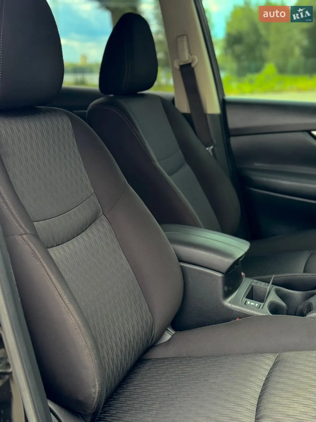 2019 Nissan Rogue - мініатюра 35
