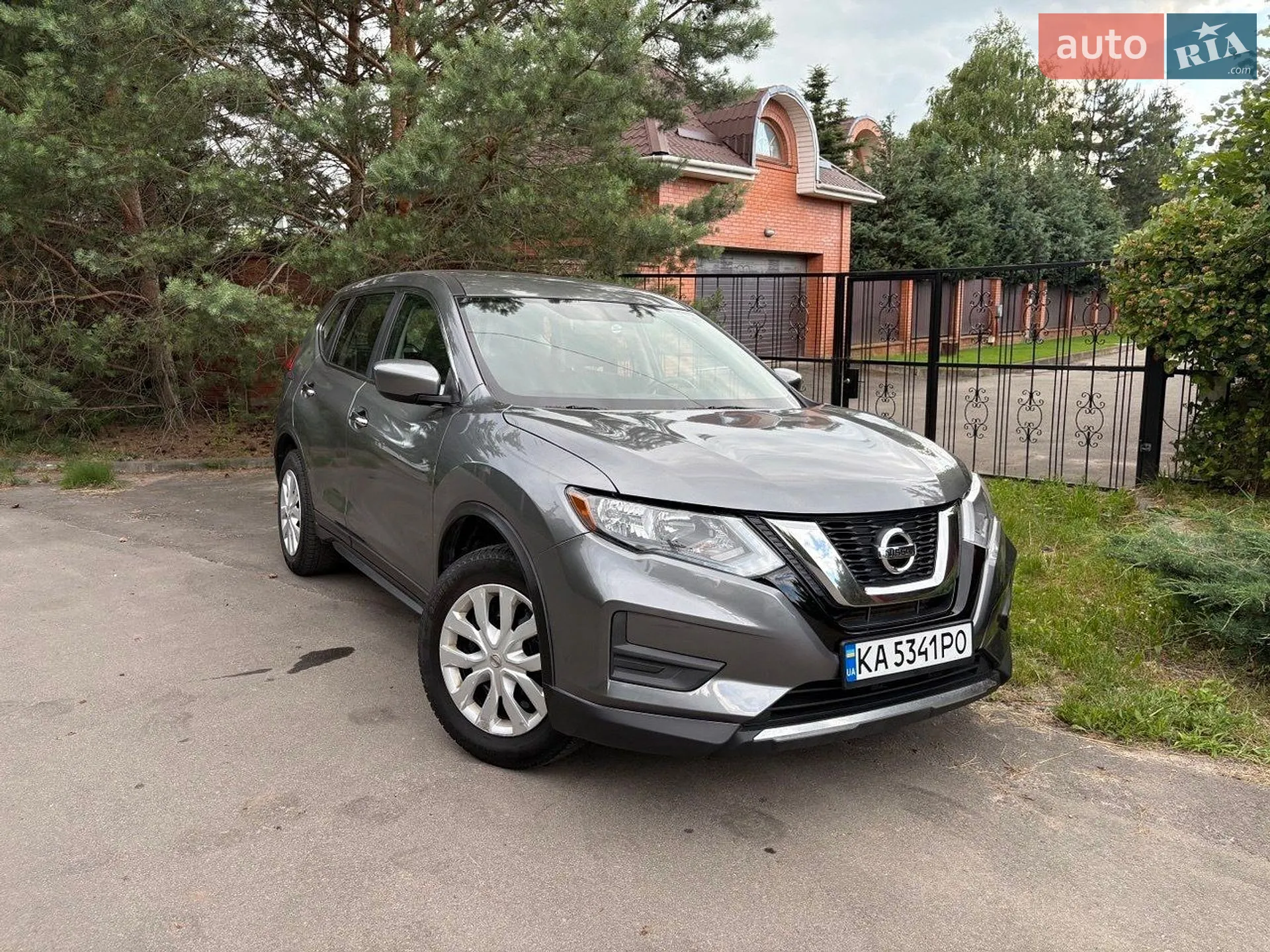 2016 Nissan Rogue - мініатюра 2