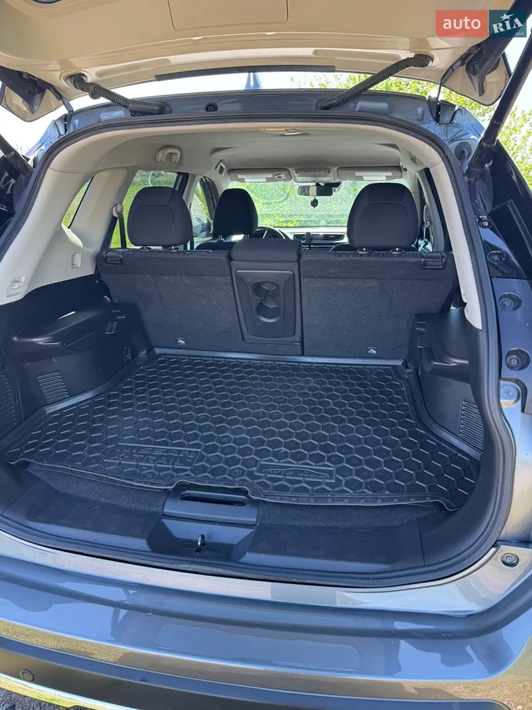 2020 Nissan Rogue - мініатюра 8