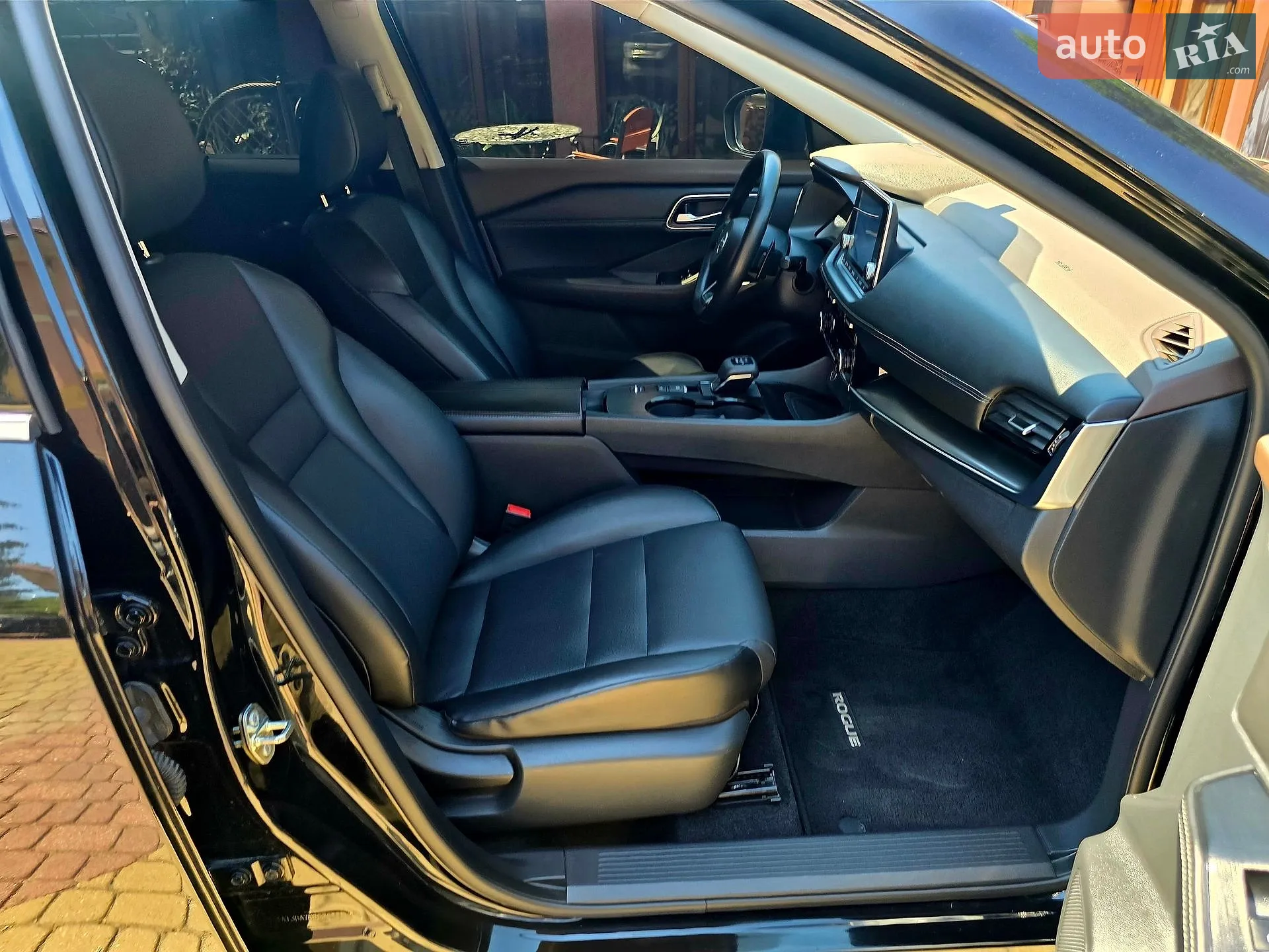 2021 Nissan Rogue - мініатюра 15