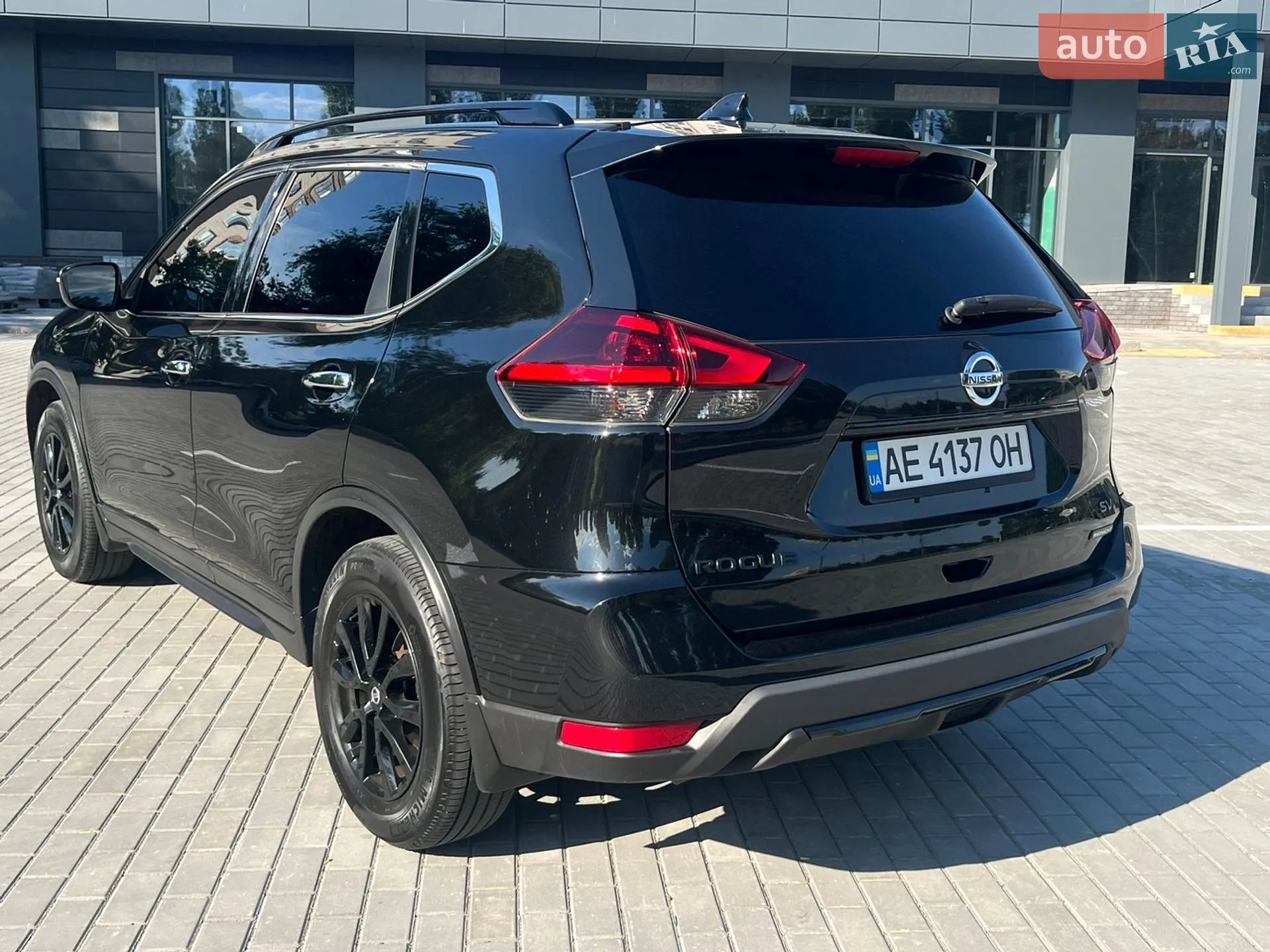 2018 Nissan Rogue - мініатюра 3