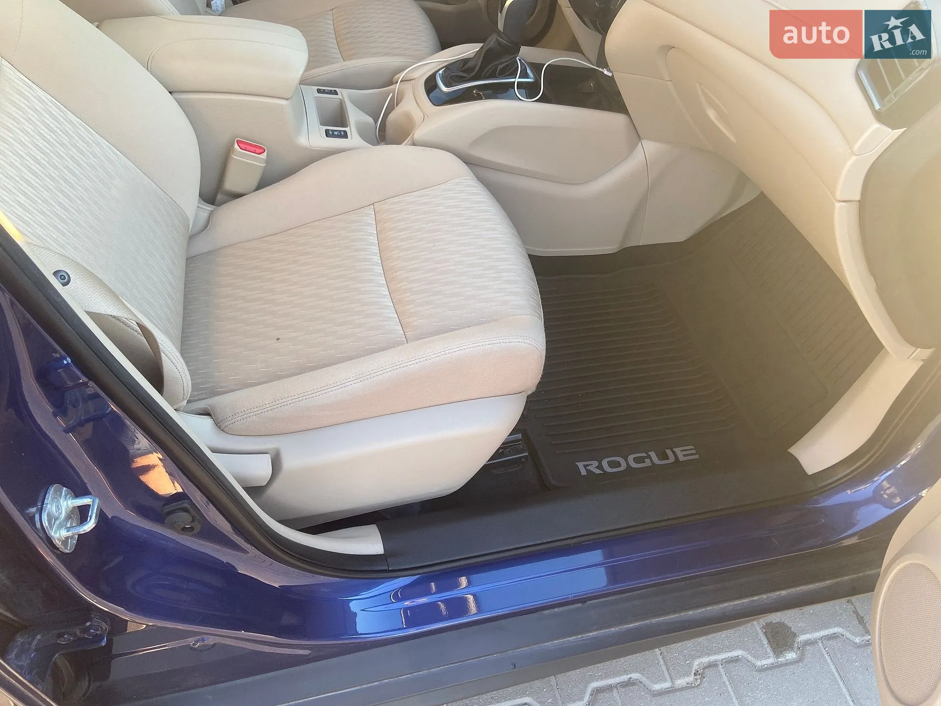 2019 Nissan Rogue - мініатюра 9