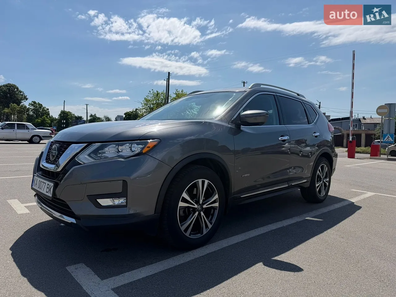 2018 Nissan Rogue - мініатюра 16
