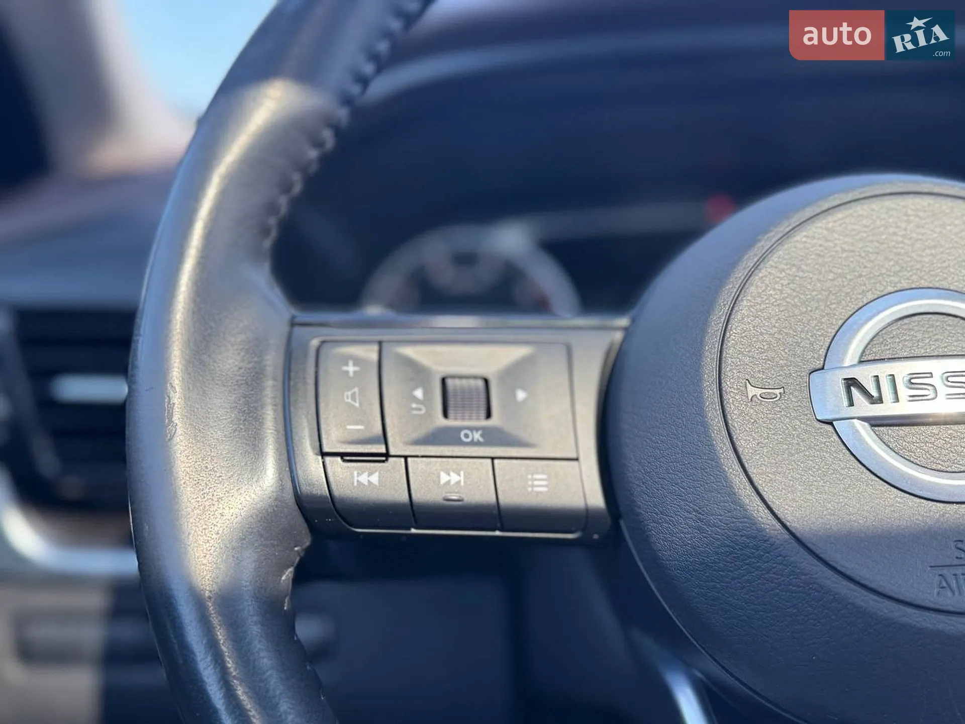 2020 Nissan Rogue - мініатюра 39